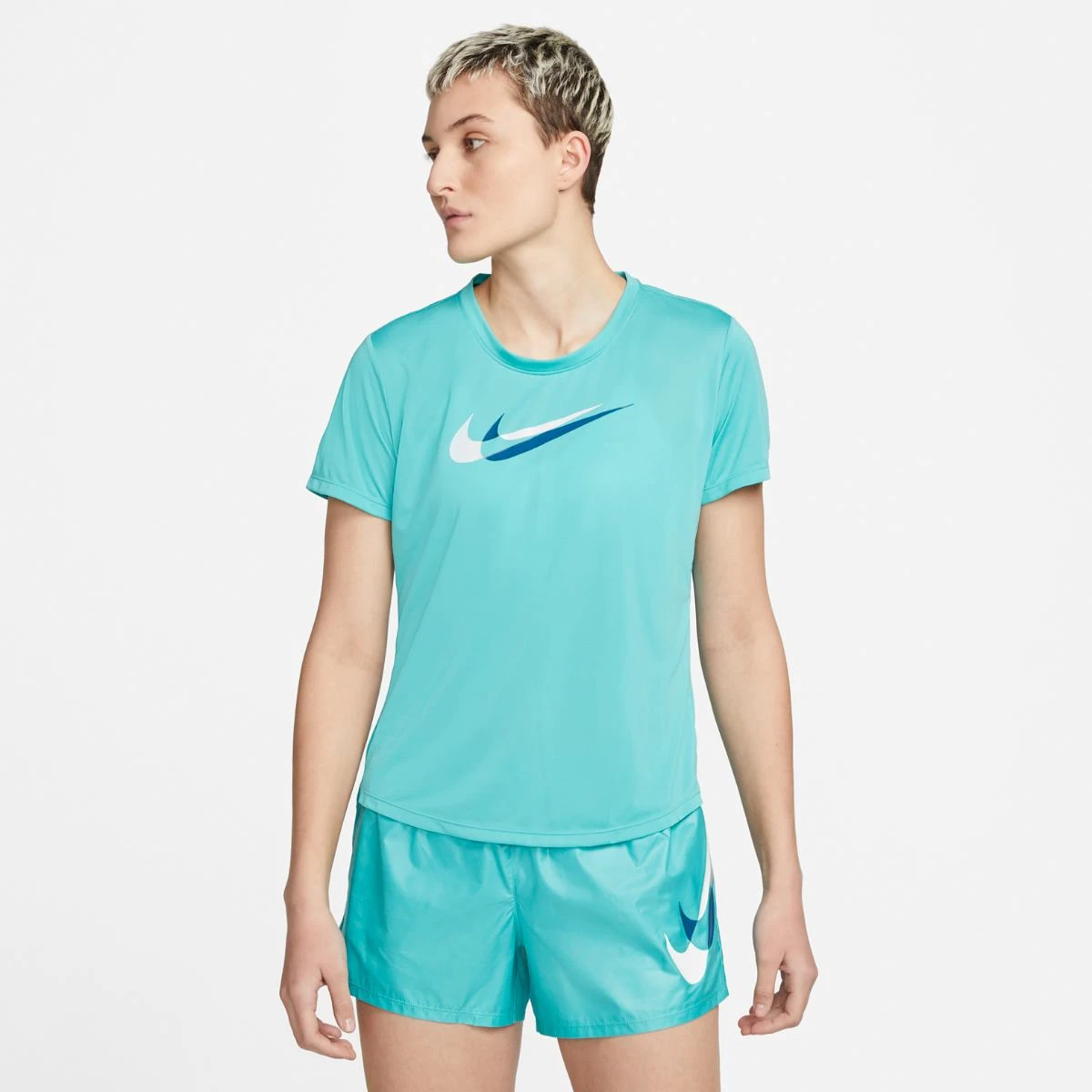 Футболка жіноча Nike Dri-Fit Swoosh Run Light Blue (DD6478-392) — фото 1