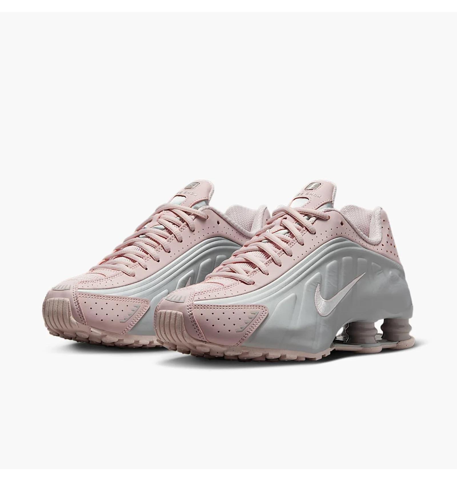 Кросівки жіночі Nike Shox R4 (AR3565-600) — фото 41