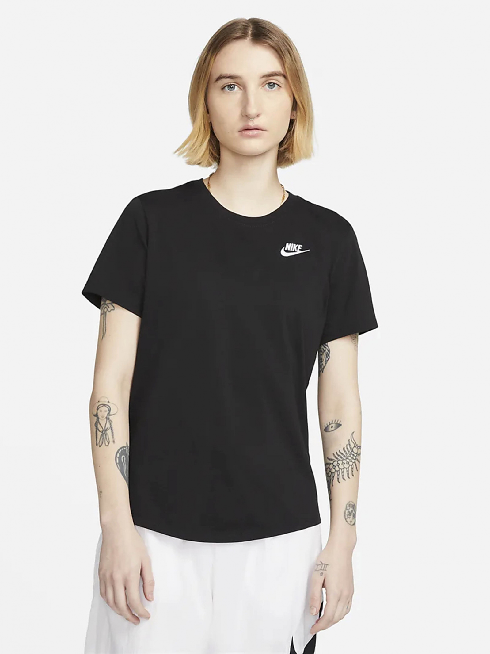 Футболка жіноча Nike Club Essentials (DX7902-010) — фото 3