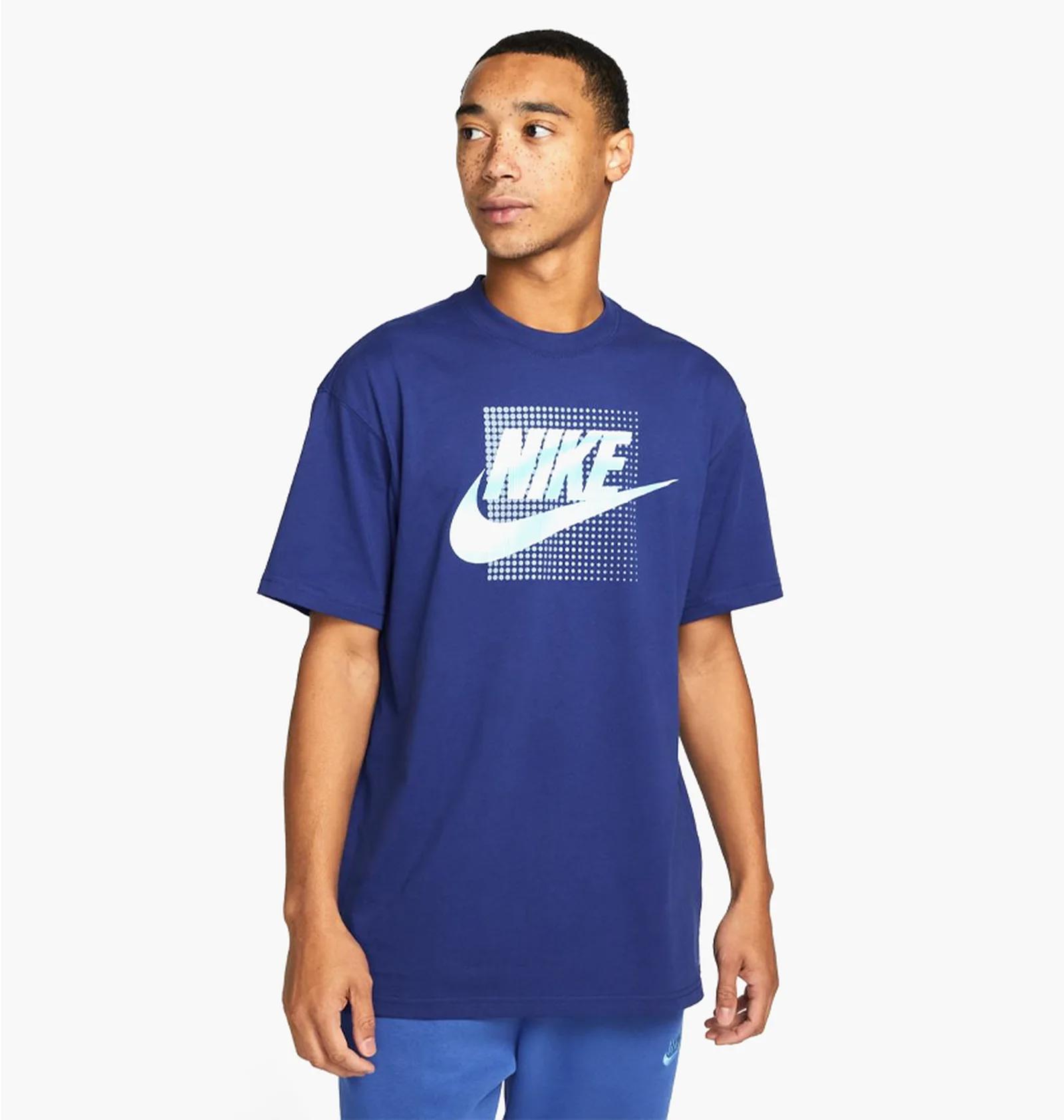 Футболка чоловіча Nike Nsw Tee M90 12Mo Futura (DZ2997-455) — фото 1