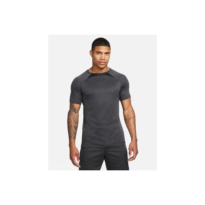 Футболка чоловіча Nike Dry-Fit Academy Top Short-Sleeve Mat Nov (FB6333-010) — фото 1