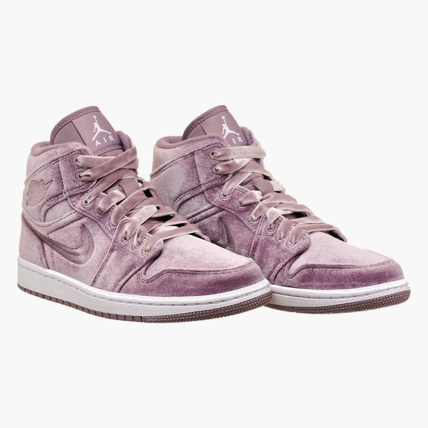Кросівки жіночі Jordan Air 1 Mid Se (DQ8397-500) — фото 18