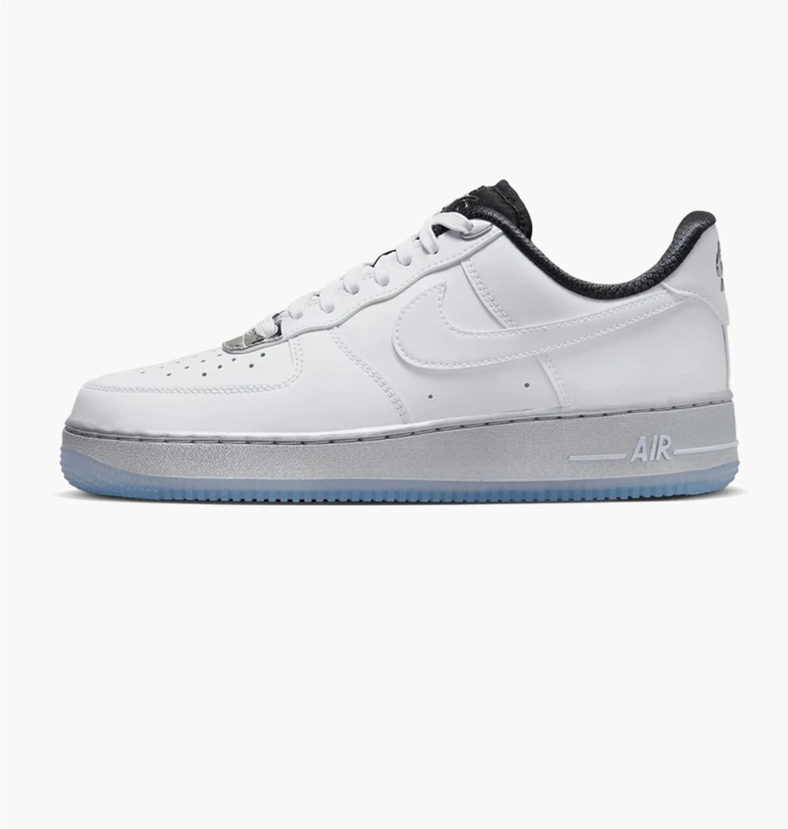 Кросівки жіночі Nike Air Force 1 '07 Se (DX6764-100) — фото 3
