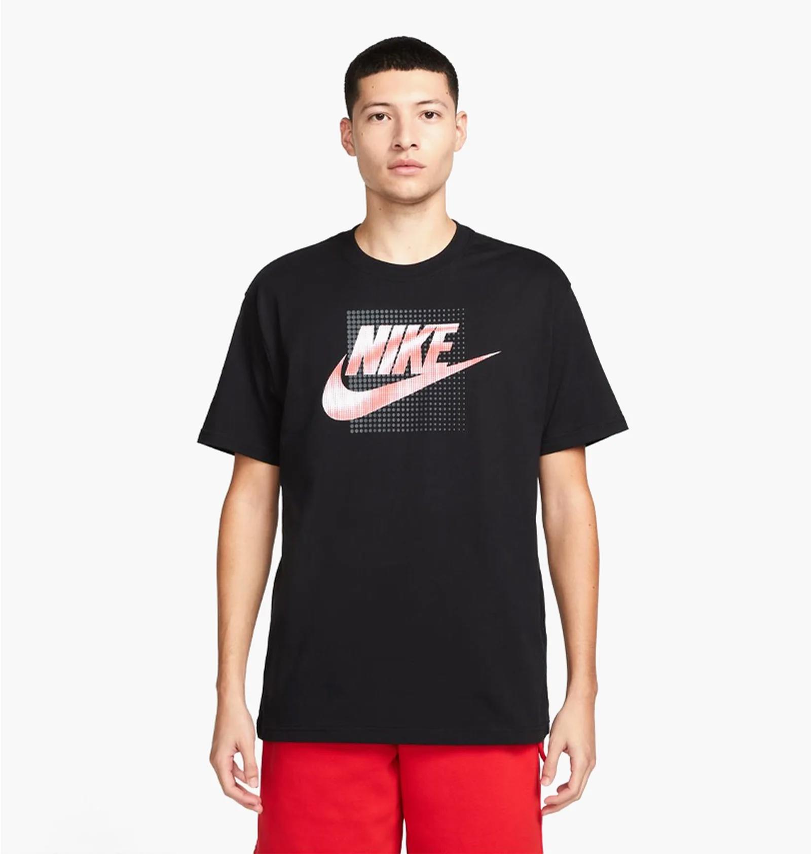 Футболка чоловіча Nike Nsw Tee M90 12Mo Futura (DZ2997-010) — фото 3