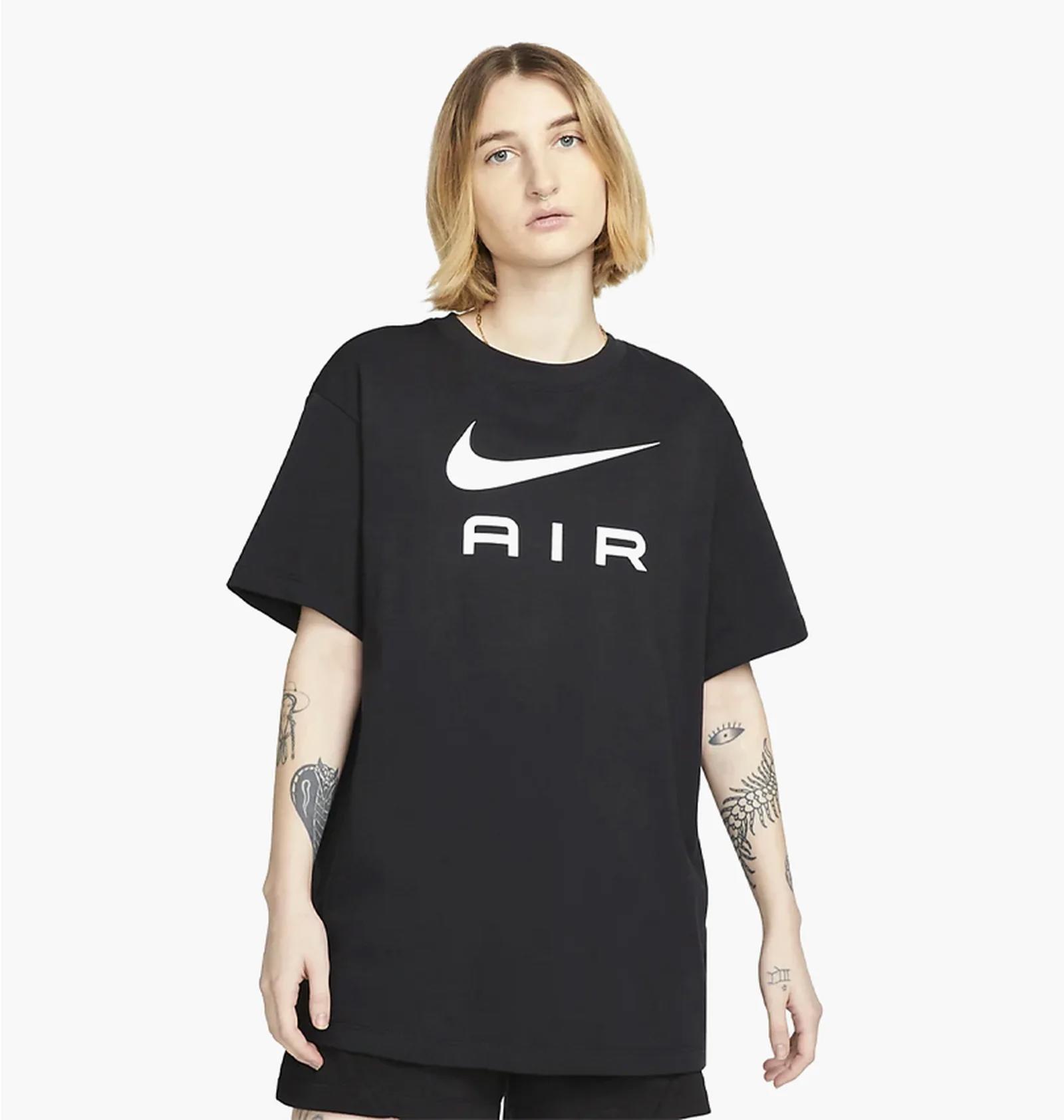 Футболка жіноча Nike Nsw Tee Air Bf (DX7918-010) — фото 1