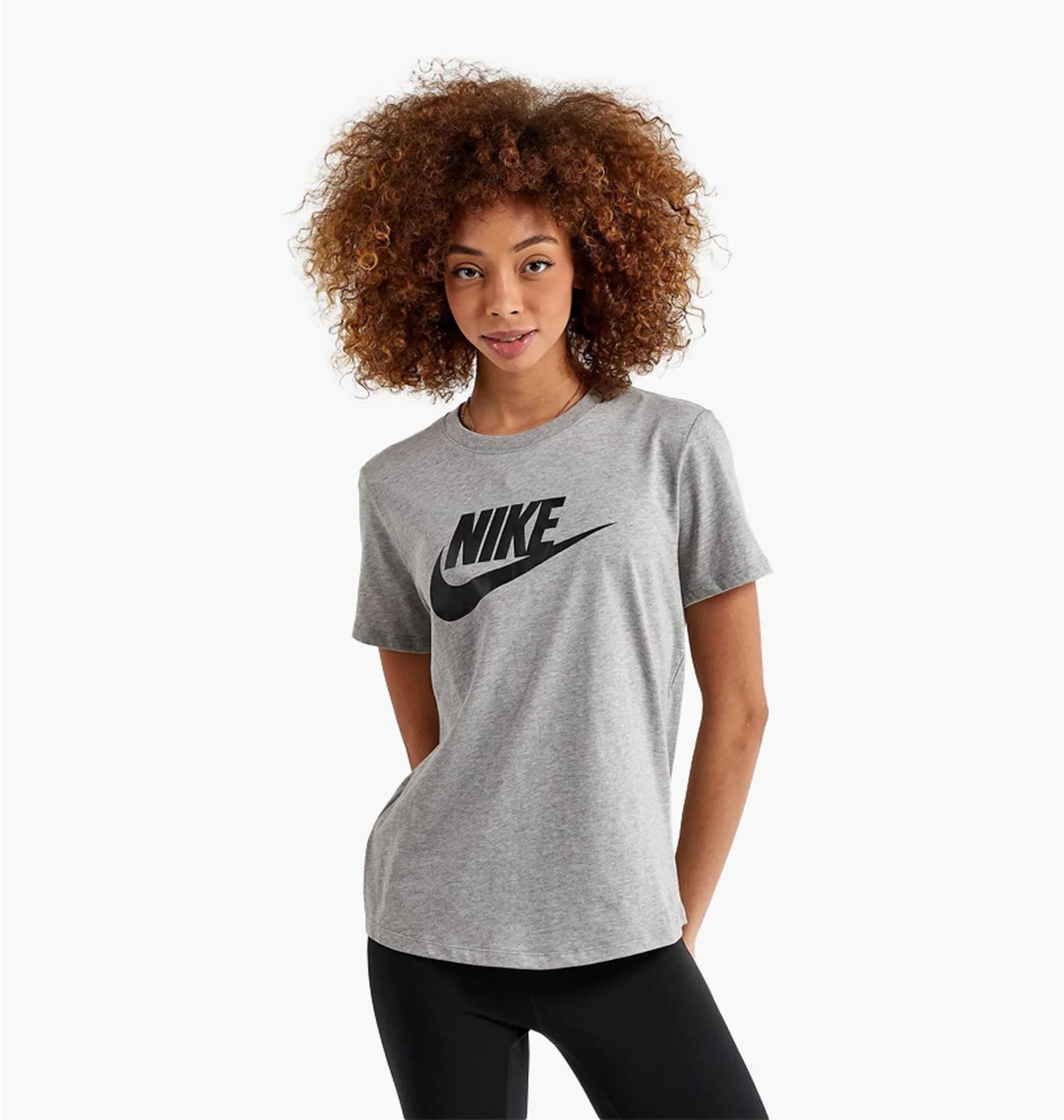 Футболка жіноча Nike W Sportswear Essential (DX7906-063) — фото 1