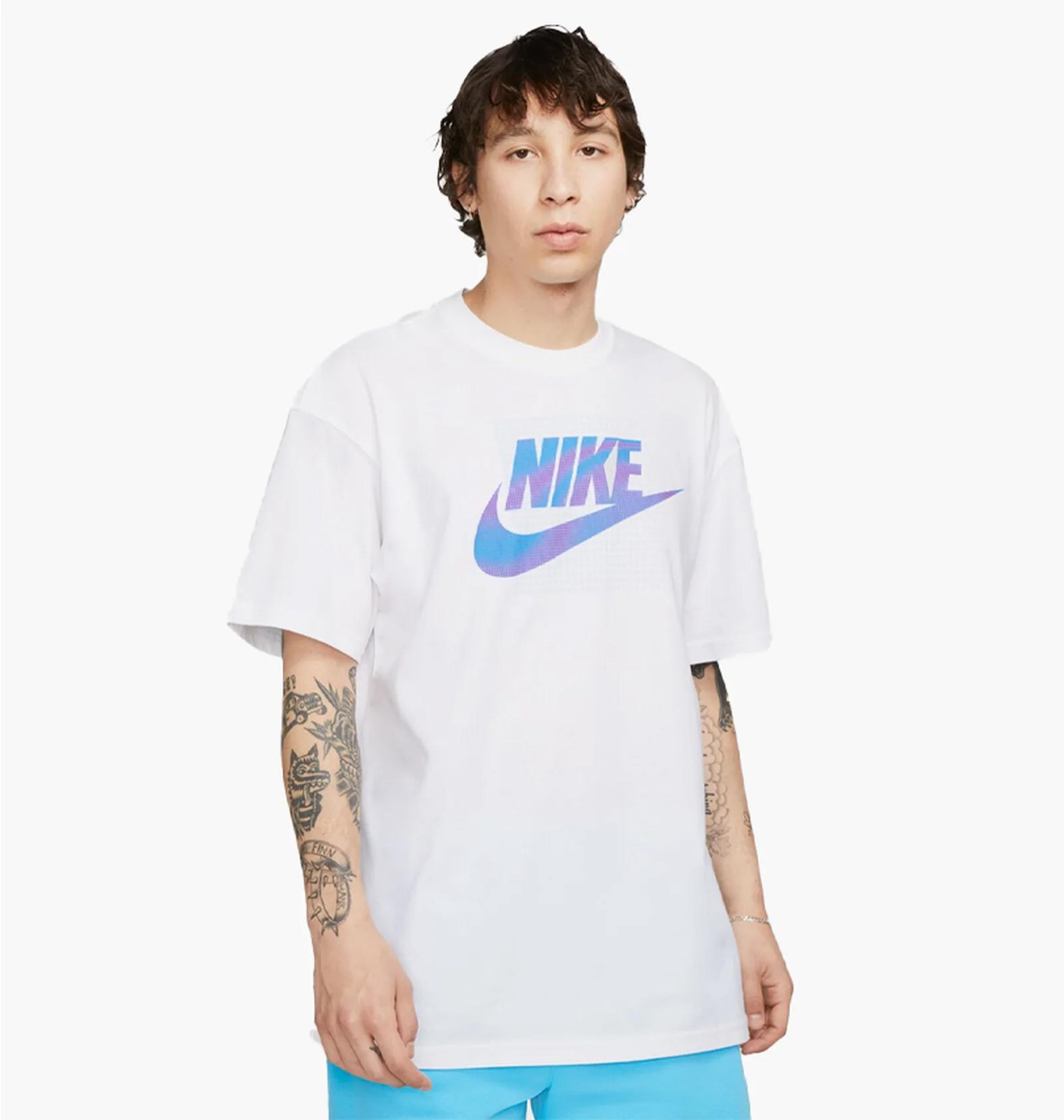 Футболка чоловіча Nike Nsw Tee M90 12Mo Futura (DZ2997-100) — фото 1