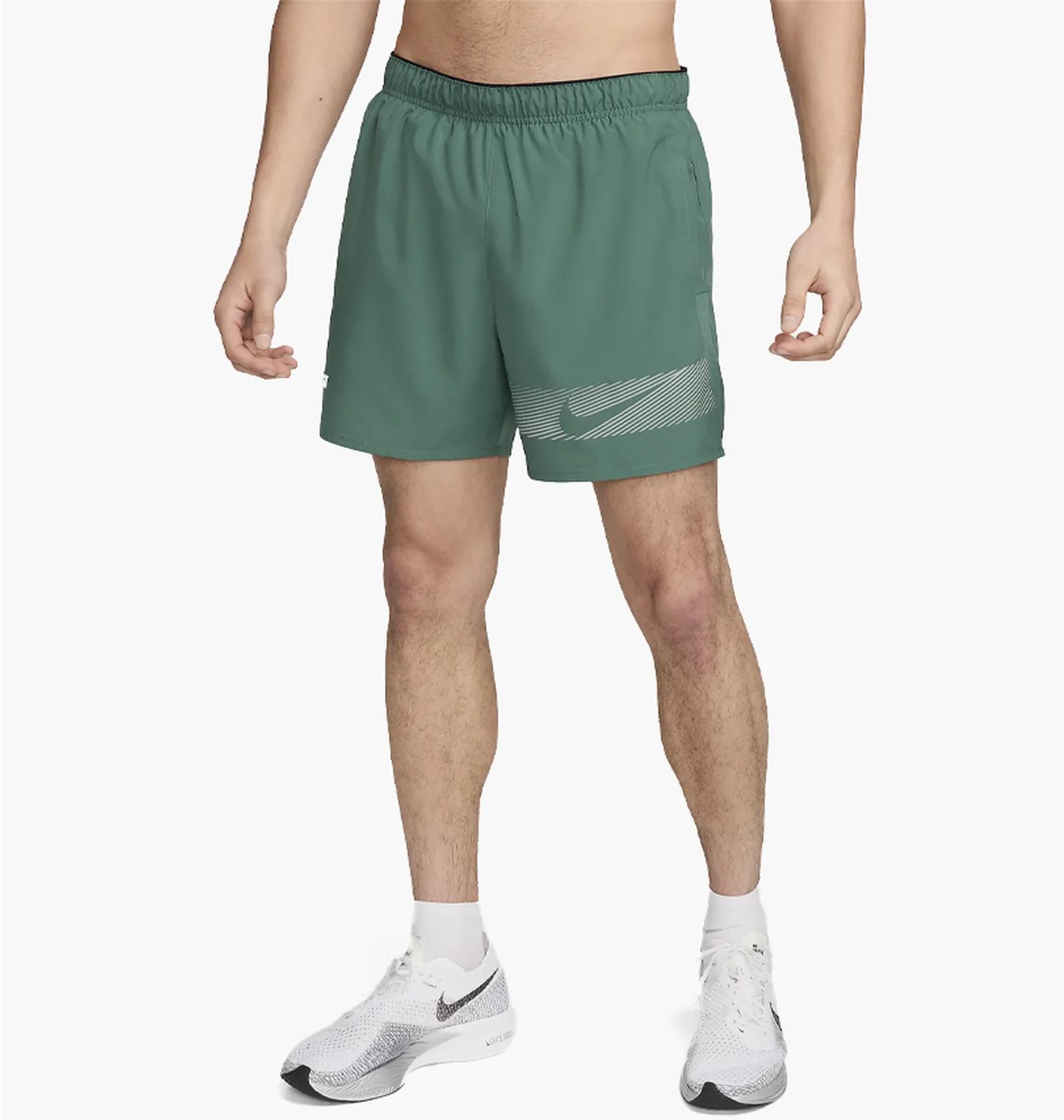 Шорти чоловічі Nike Challenger 5Bf Short Flash (FN3048-361) — фото 1