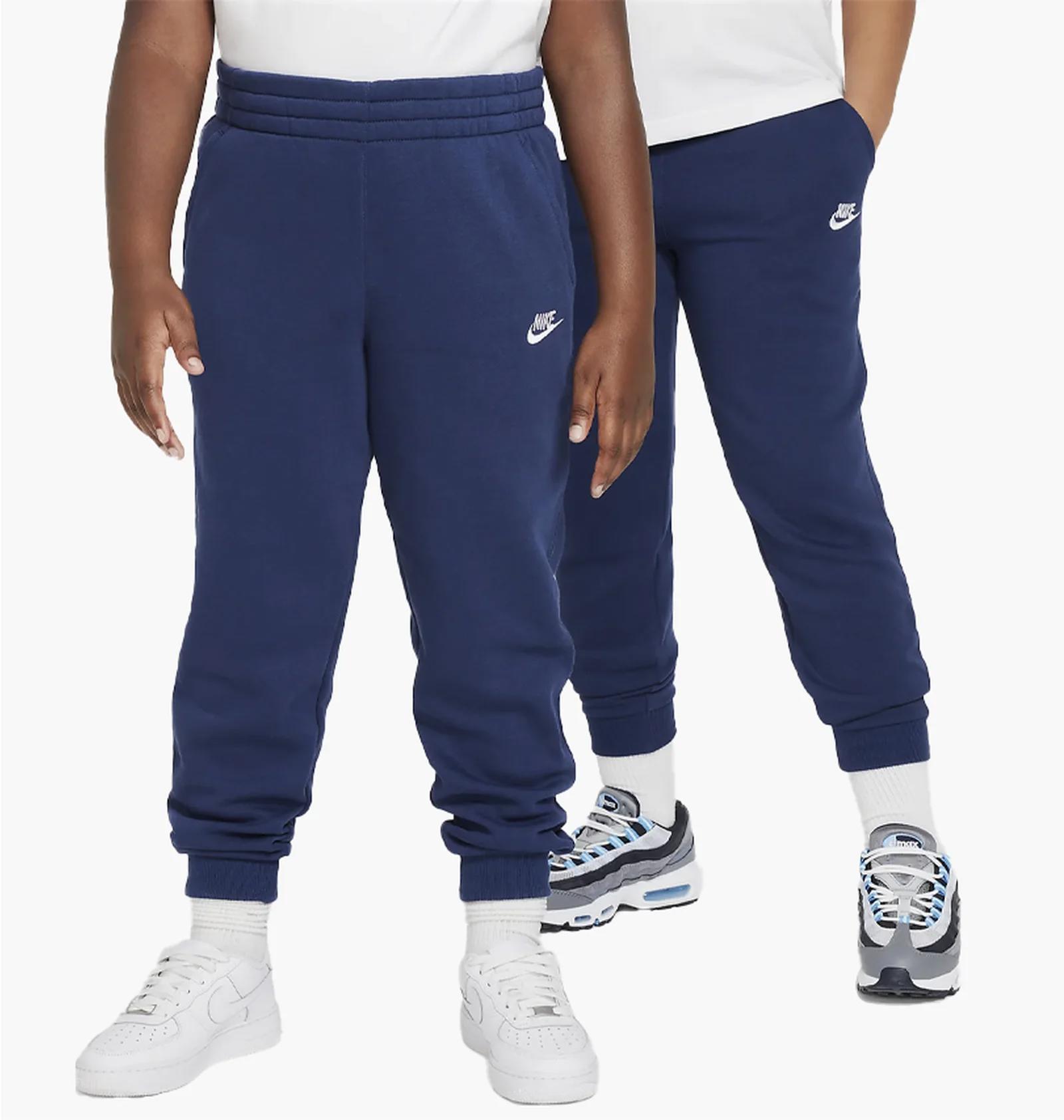 Брюки підліткові Nike Sportswear Club Fleece Older Kids' Joggers (FD3009-410) — фото 4