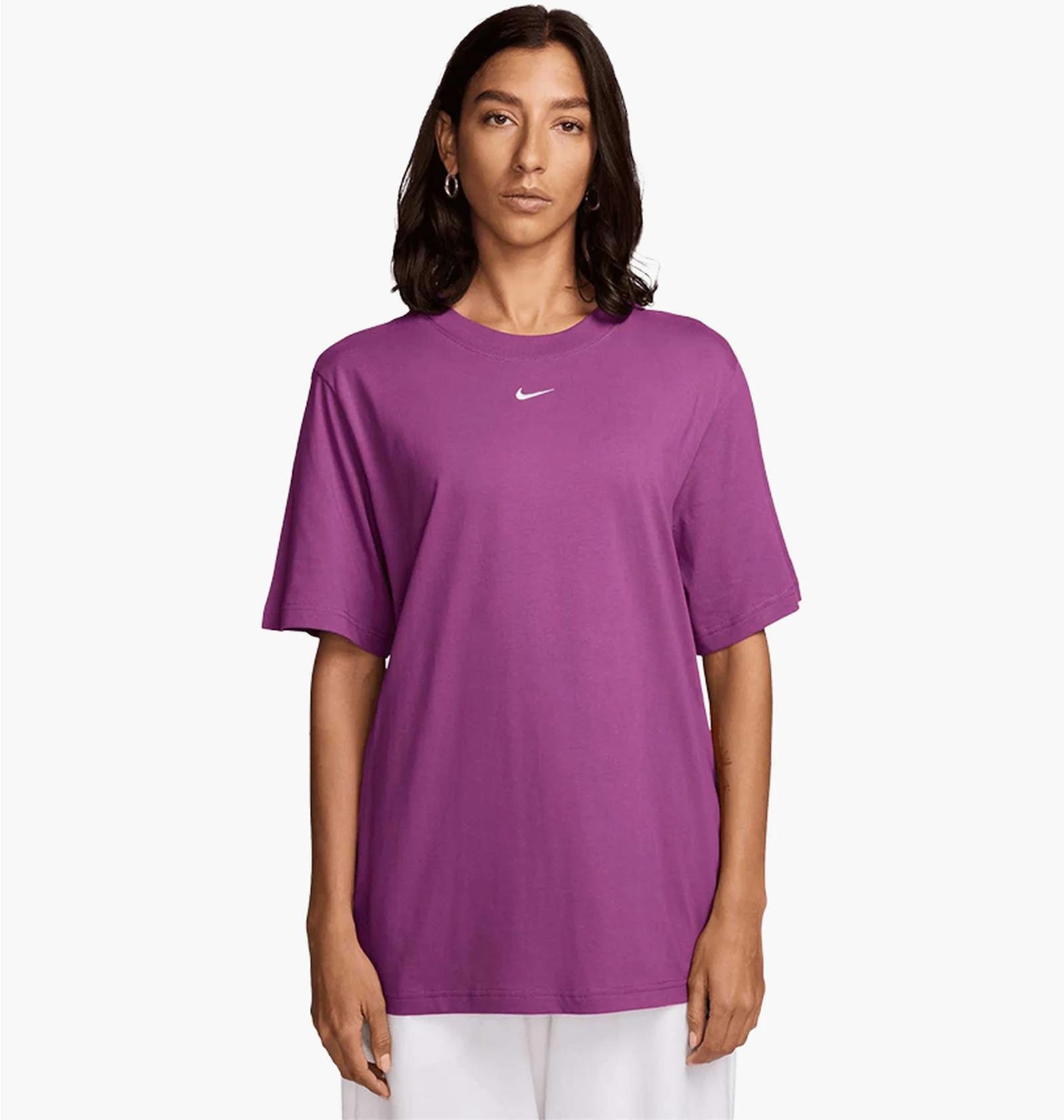 Футболка жіноча Nike Sportswear Violet (FD4149-518) — фото 3