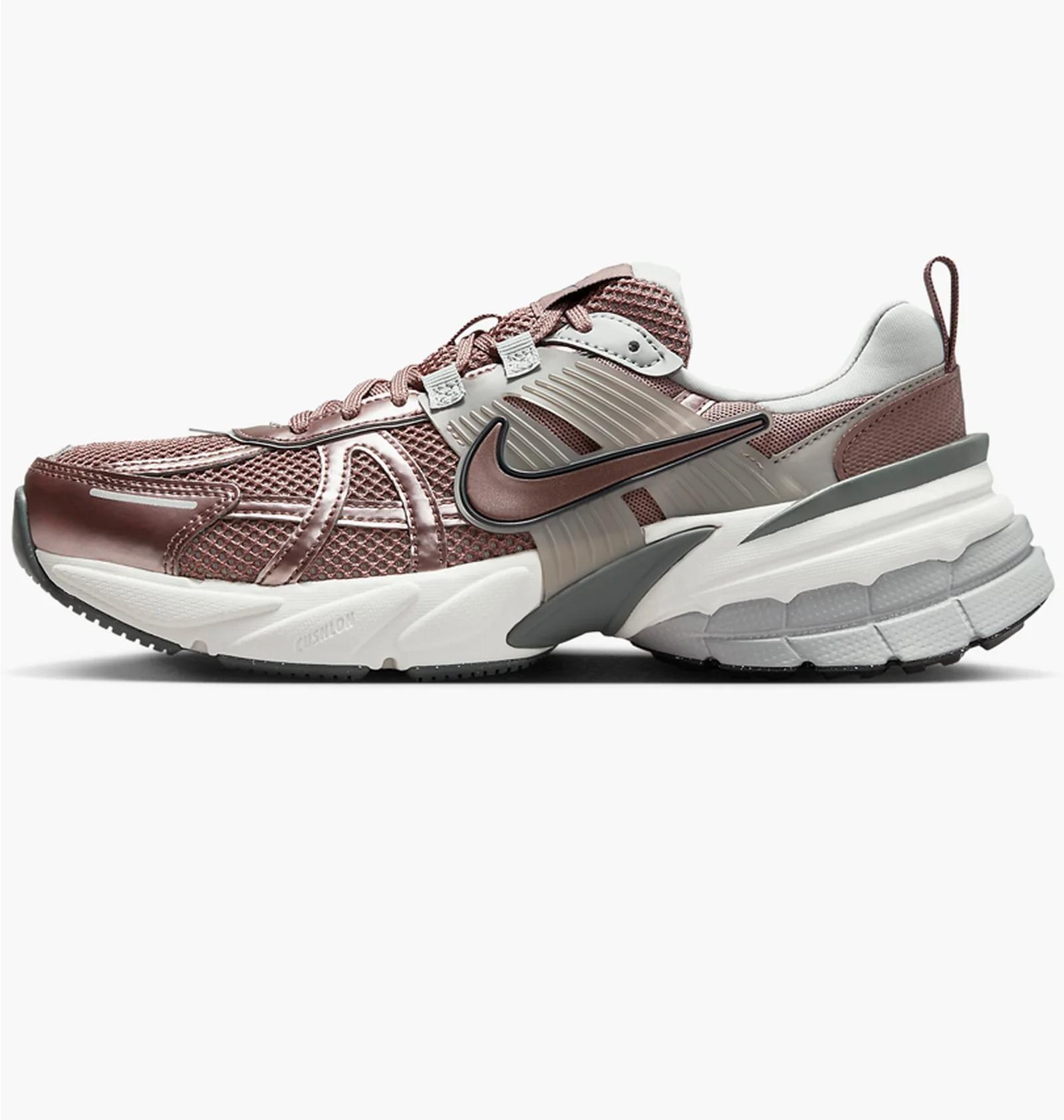 Кросівки жіночі Nike V2k Run Brown (FD0736-200) — фото 1