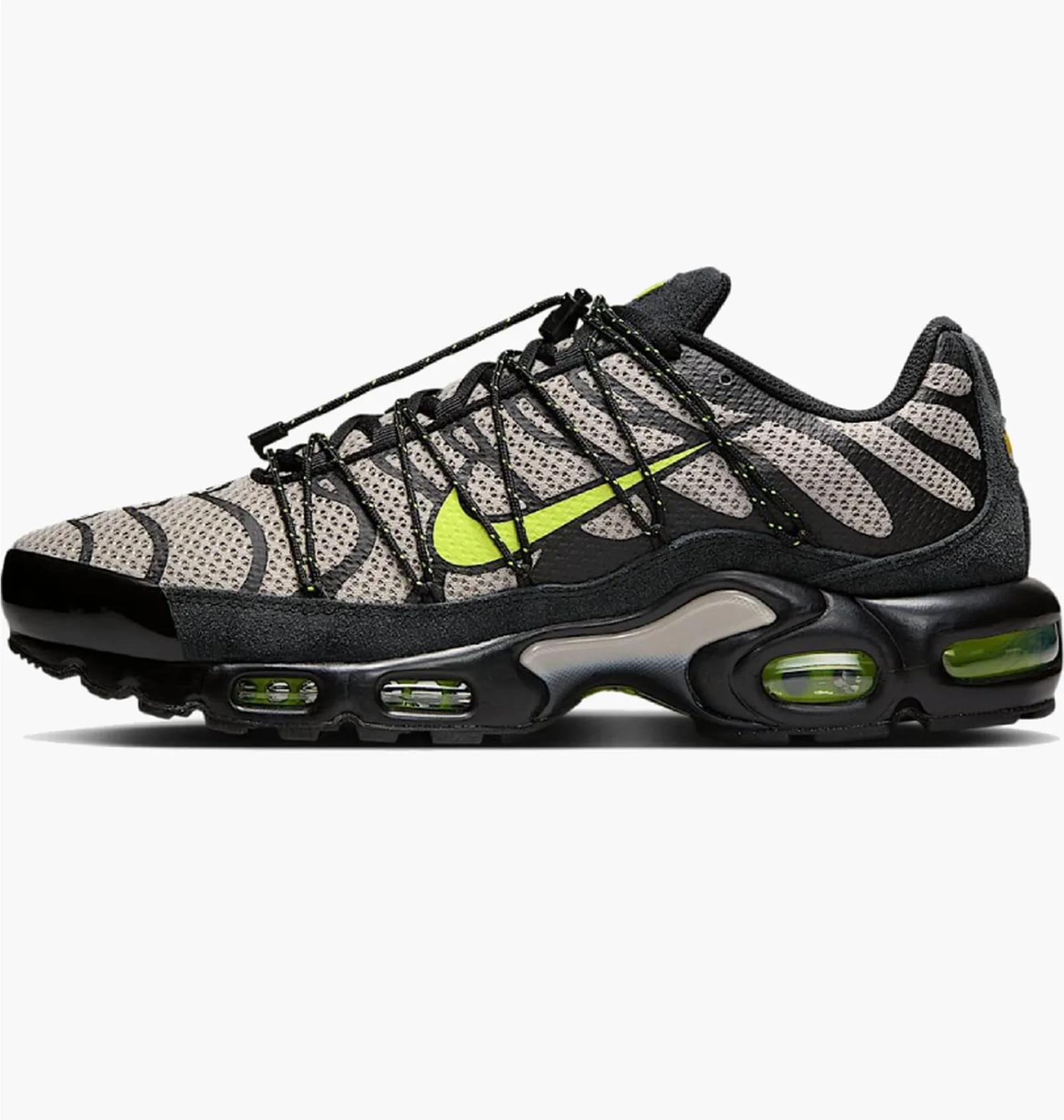 Кросівки чоловічі Nike Air Max Plus Utility Grey (FD0670-003) — фото 1