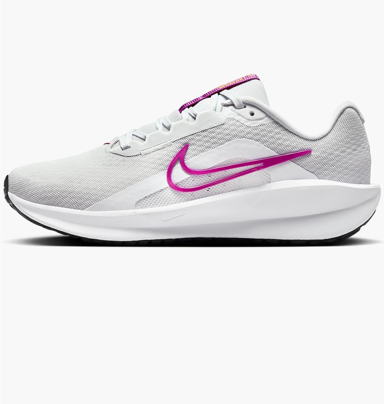 Кросівки жіночі Nike Downshifter 13 (FD6476-009) — фото 3