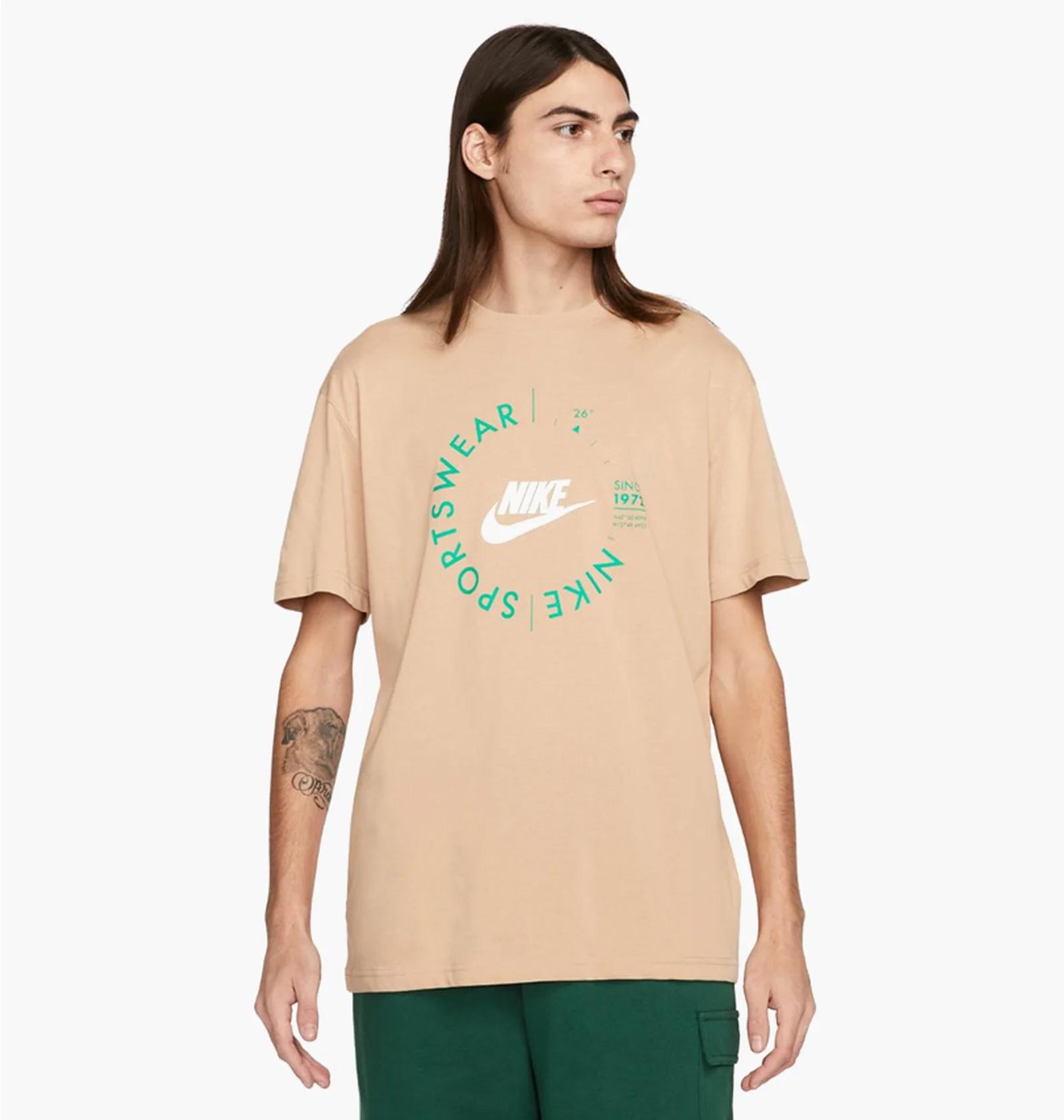 Футболка чоловіча Nike Nsw Spu Ss Tee (FJ5255-200) — фото 1