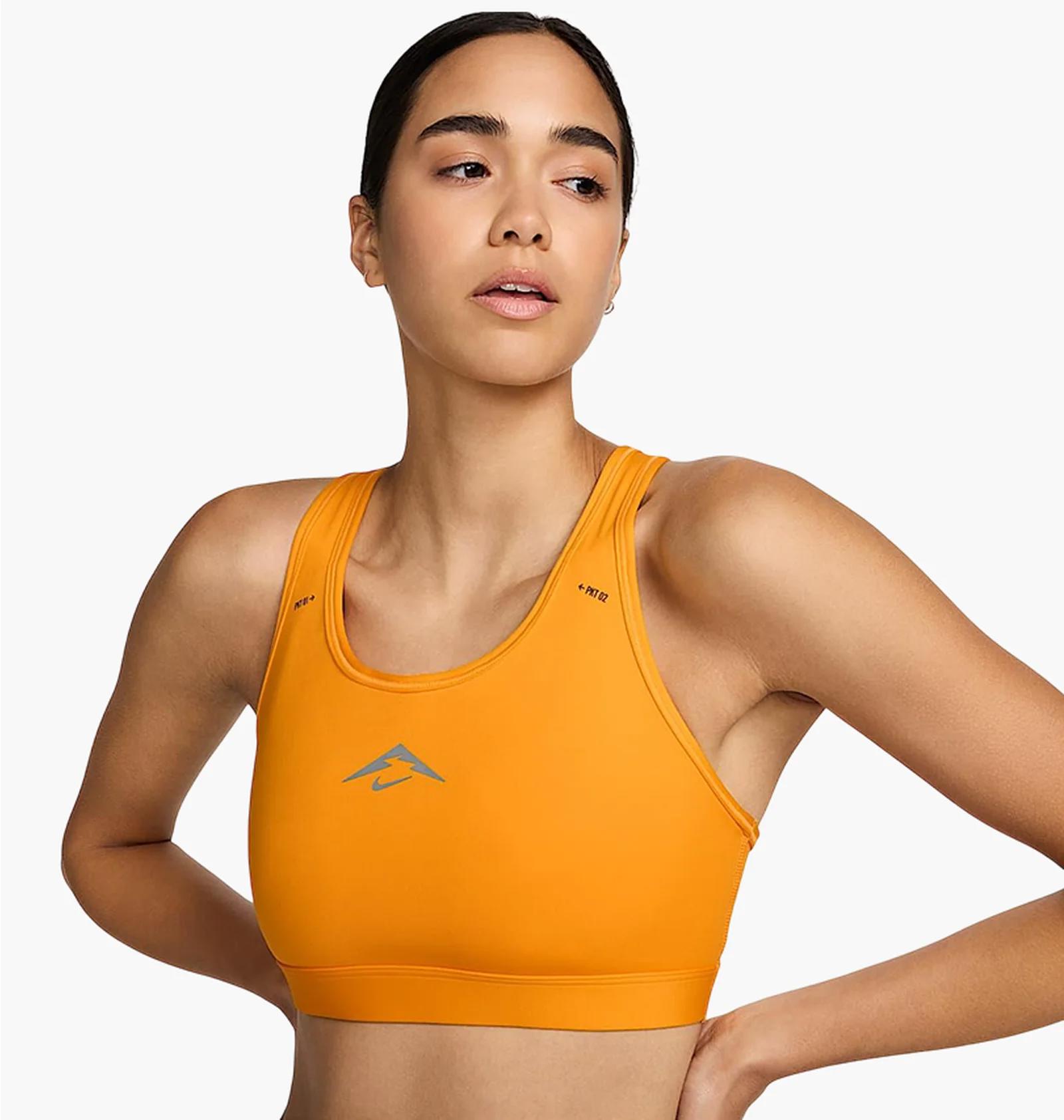 Спортивний топ жіночий Nike Trail Swoosh Sports Orange (FN2909-717) — фото 1