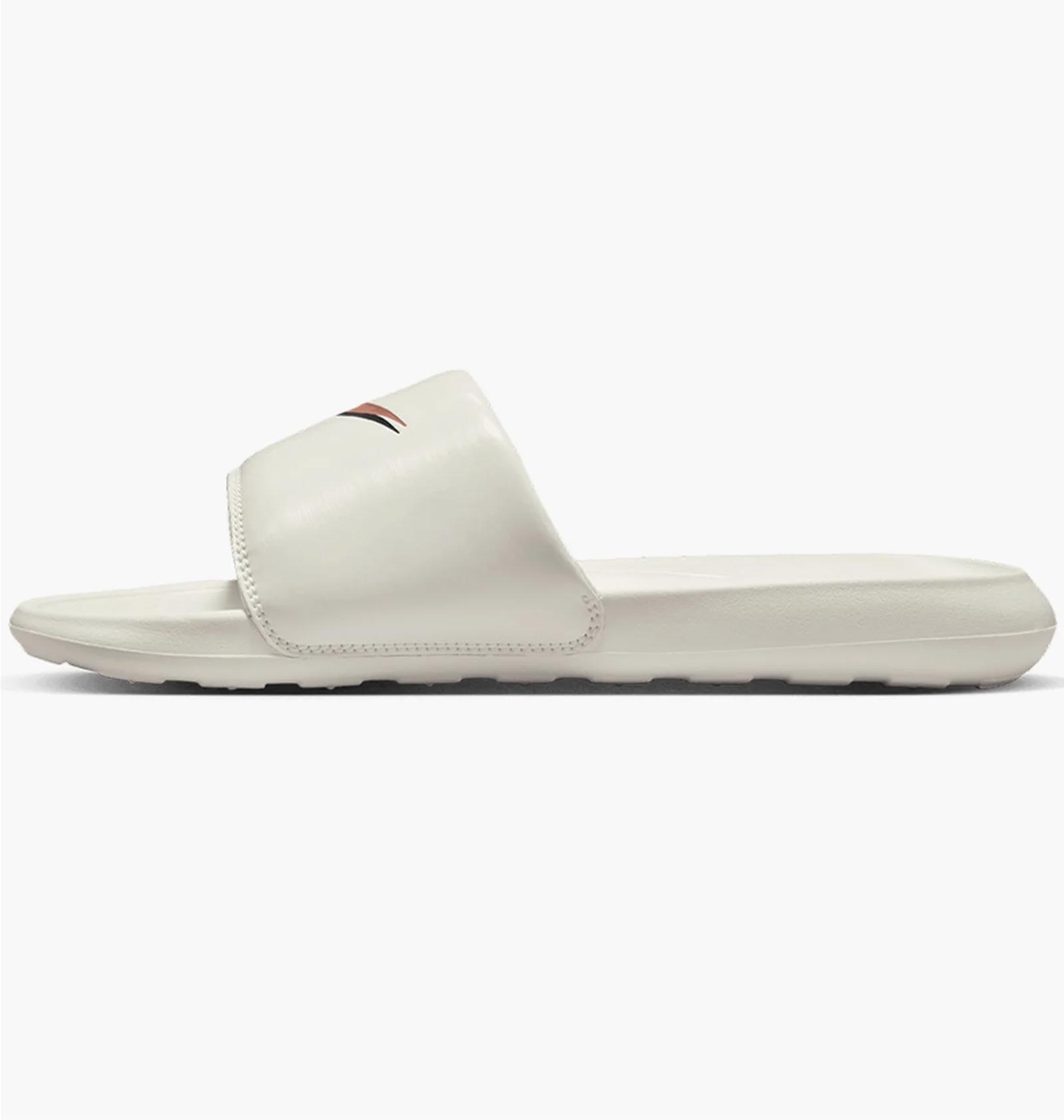 Тапочки жіночі Nike W Victori One Slide Sw (FZ1394-100) — фото 1