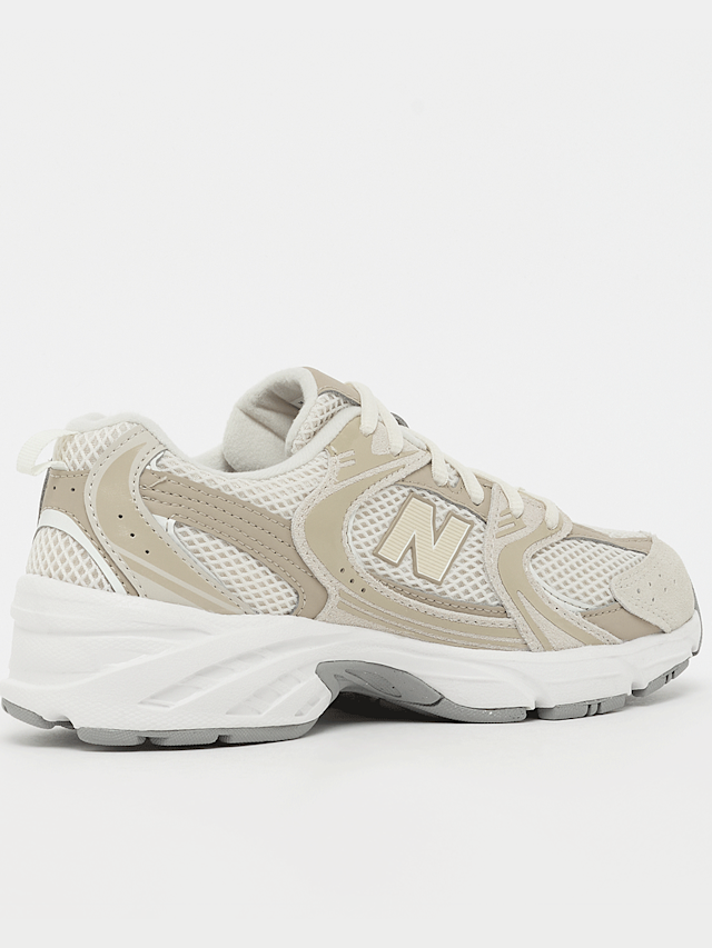 Чоловіче взуття New Balance Кросівки New Balance 530 — фото 1