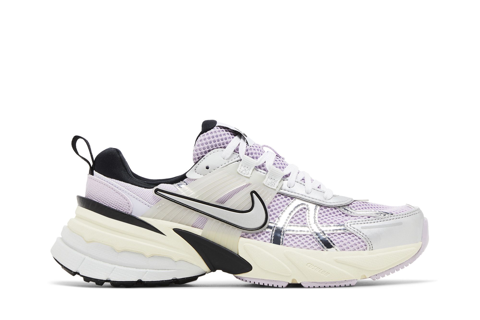 Кросівки жіночі Nike Wmns V2K Run 'Doll Barely Grape' — фото 1