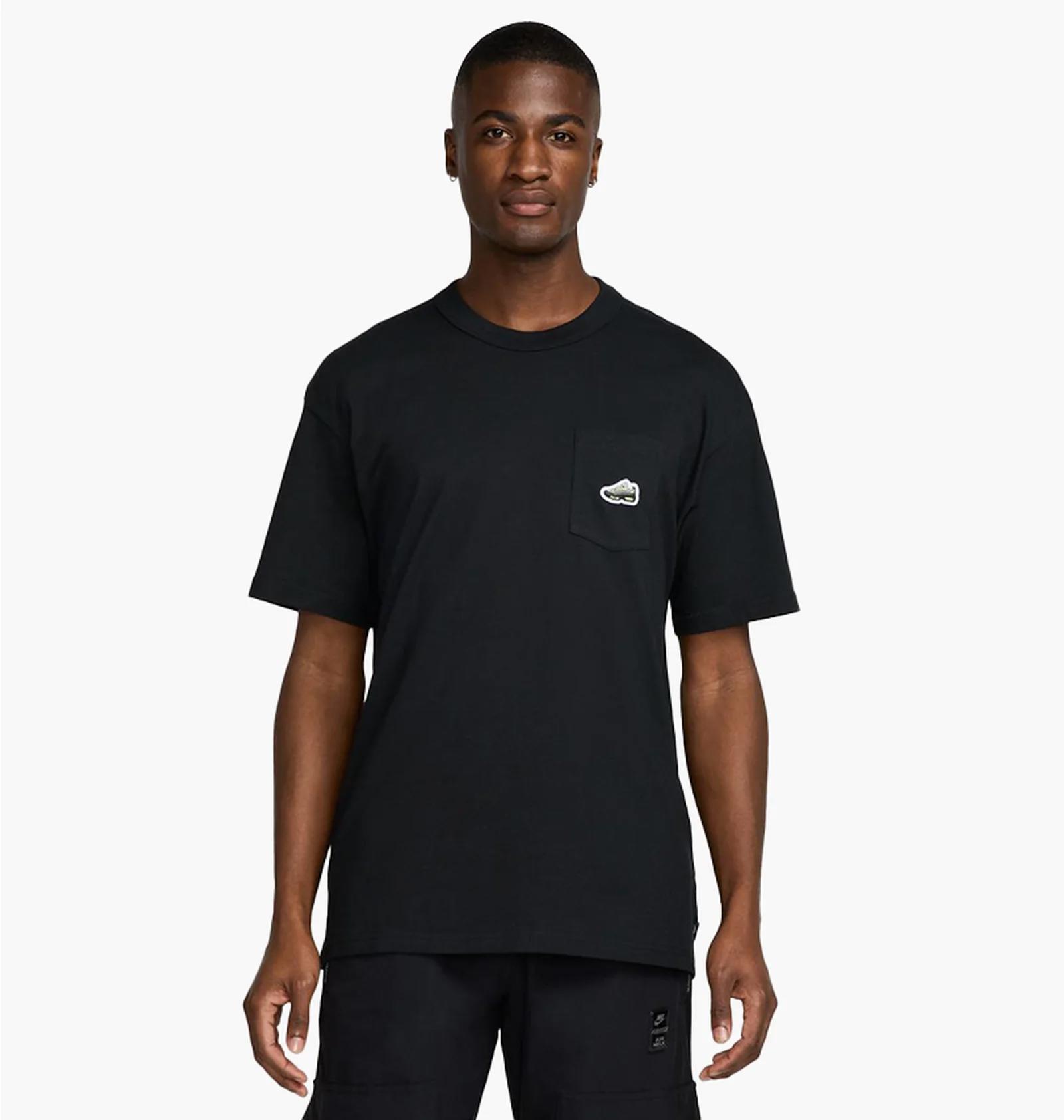 Футболка чоловіча Nike Nike M90 Snkr Patch (HJ0574-010) — фото 1