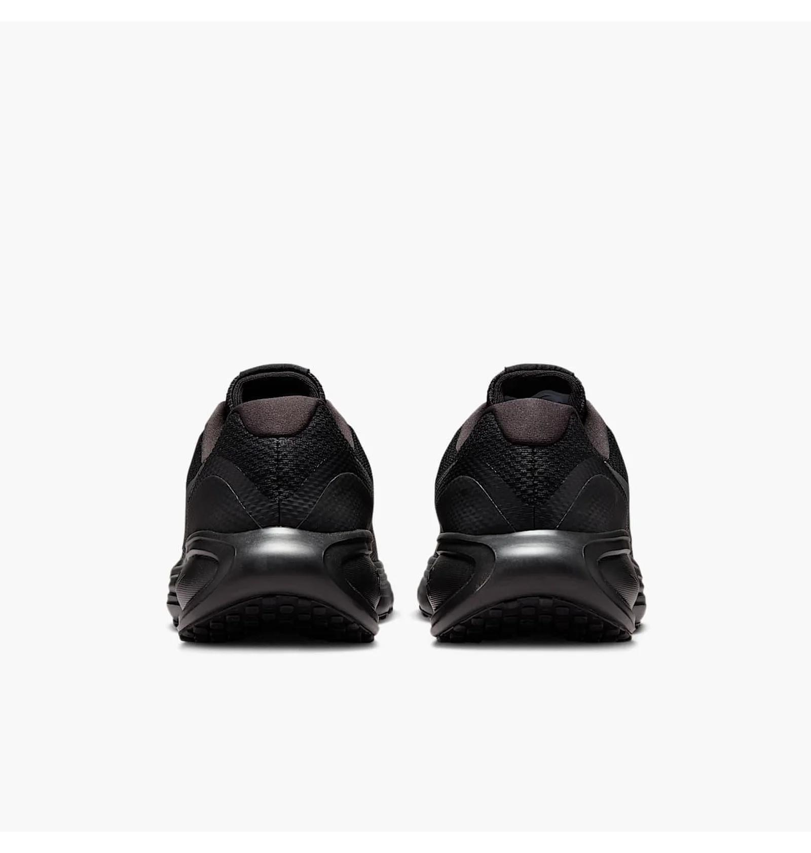 Кросівки чоловічі Nike Revolution 8 Black (HJ9198-002) — фото 8