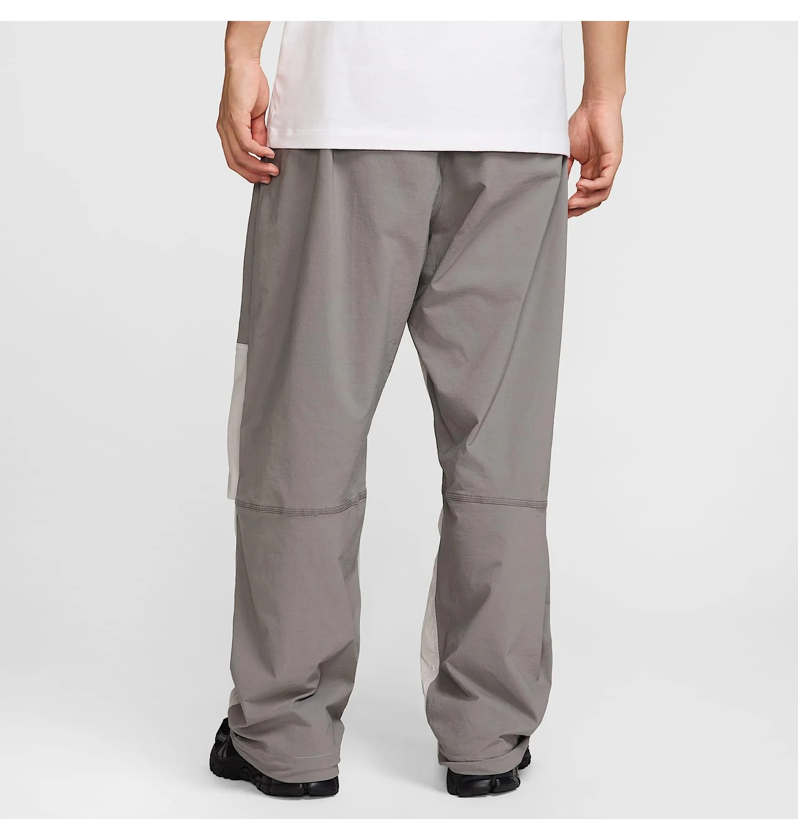 Спортивний костюм чоловічий Nike Tech Woven (HM7151-014__HM7158-014) — фото 10