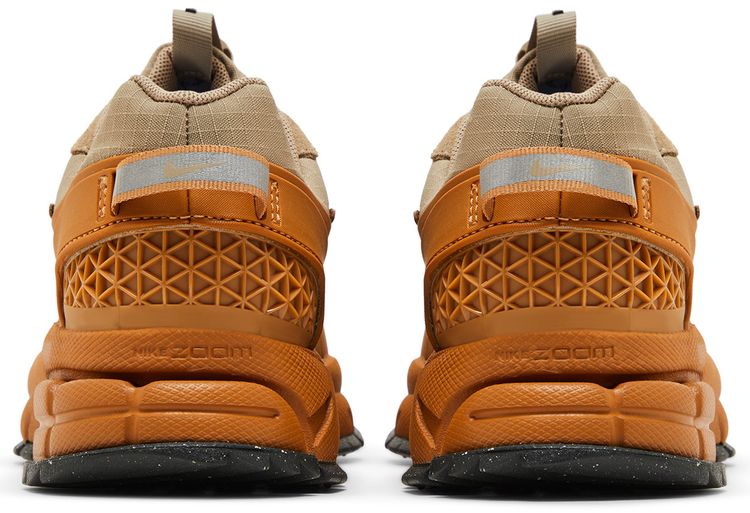 Кросівки жіночі Nike Wmns Zoom Vomero Roam 'Flax' — фото 6