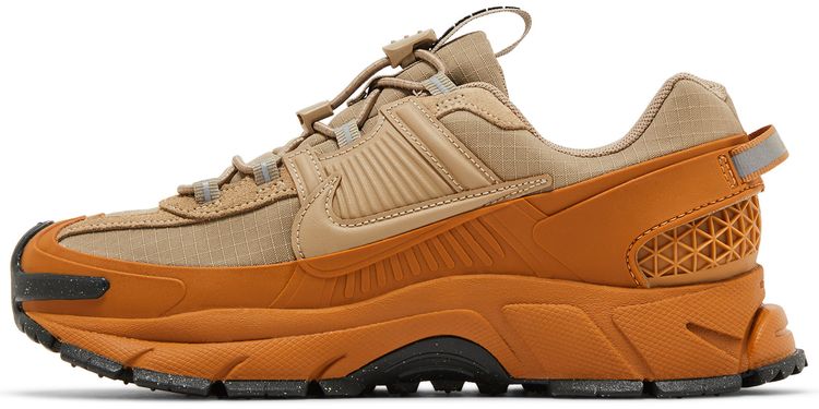 Кросівки жіночі Nike Wmns Zoom Vomero Roam 'Flax' — фото 4