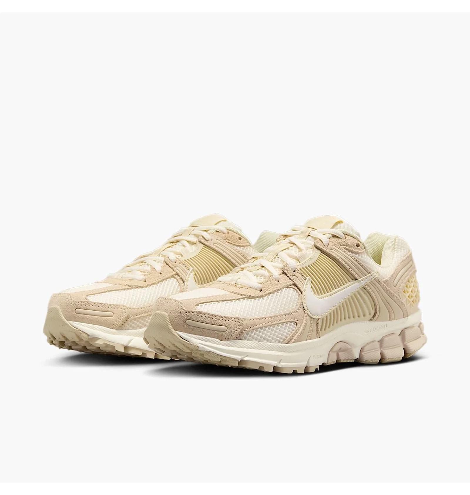 Кросівки жіночі Nike Zoom Vomero 5 (HQ0458-200) — фото 12