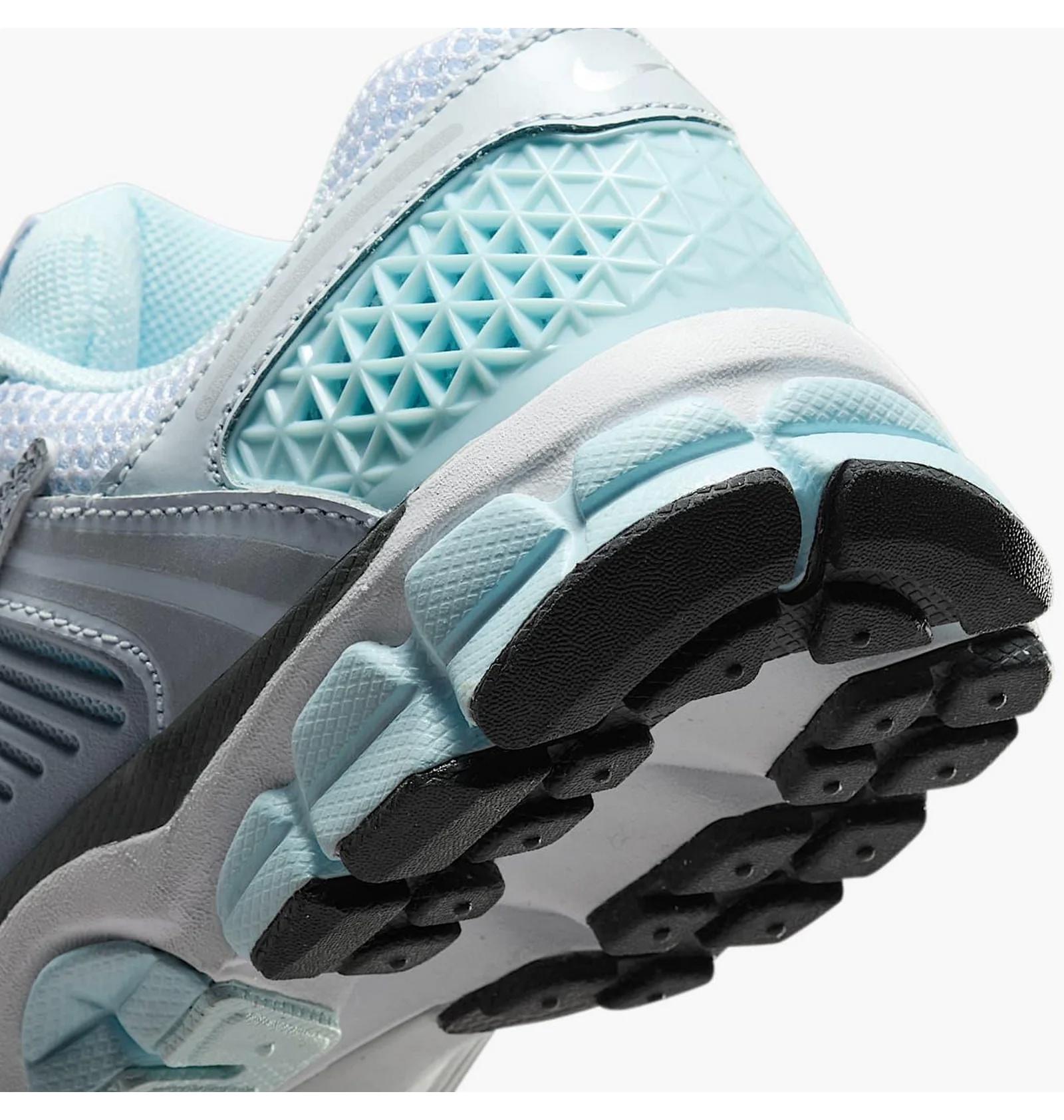 Кросівки жіночі Nike Zoom Vomero 5 Gs (HQ3255-043) — фото 3