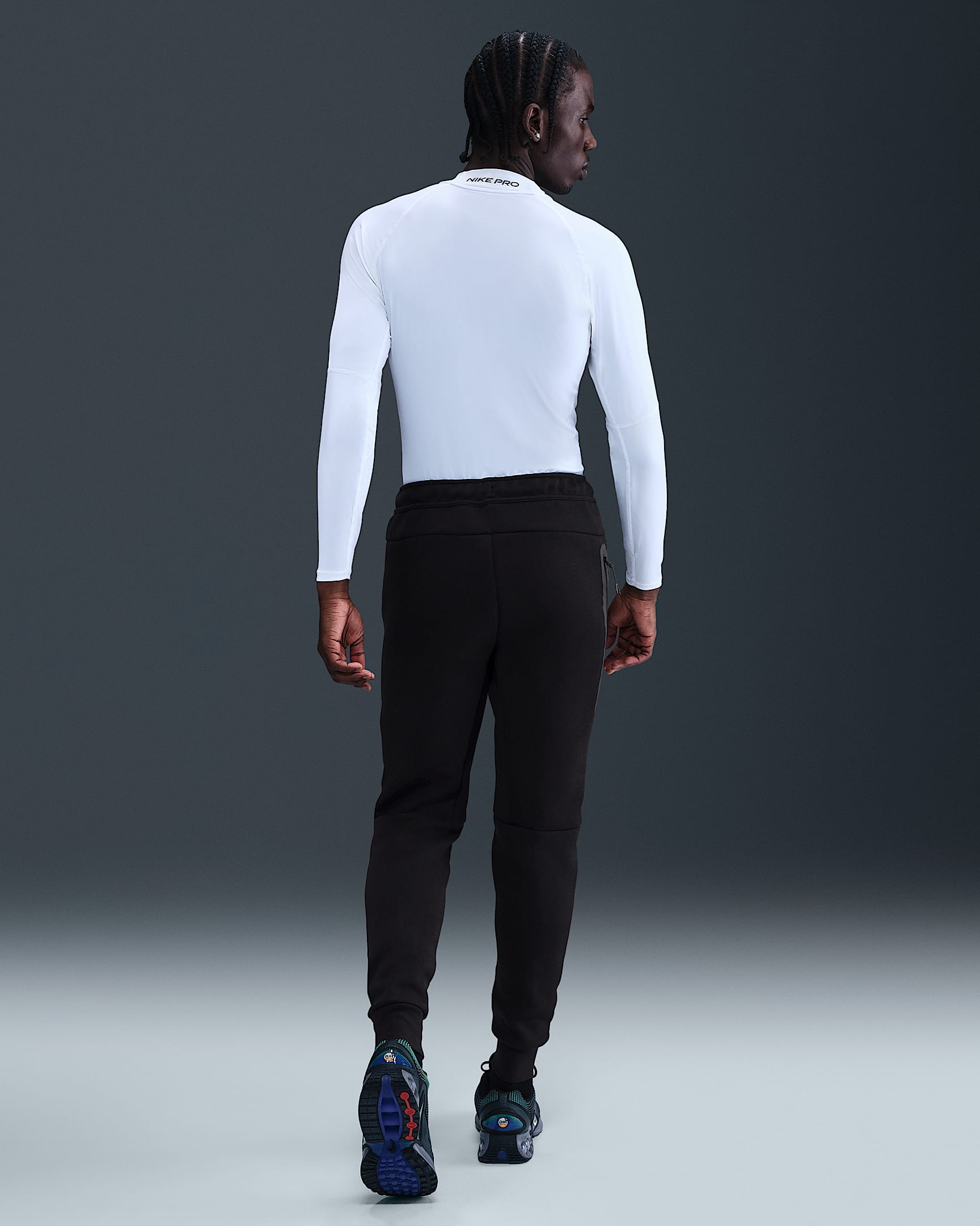 Штани Nike Tech Fleece Joggers — фото 6