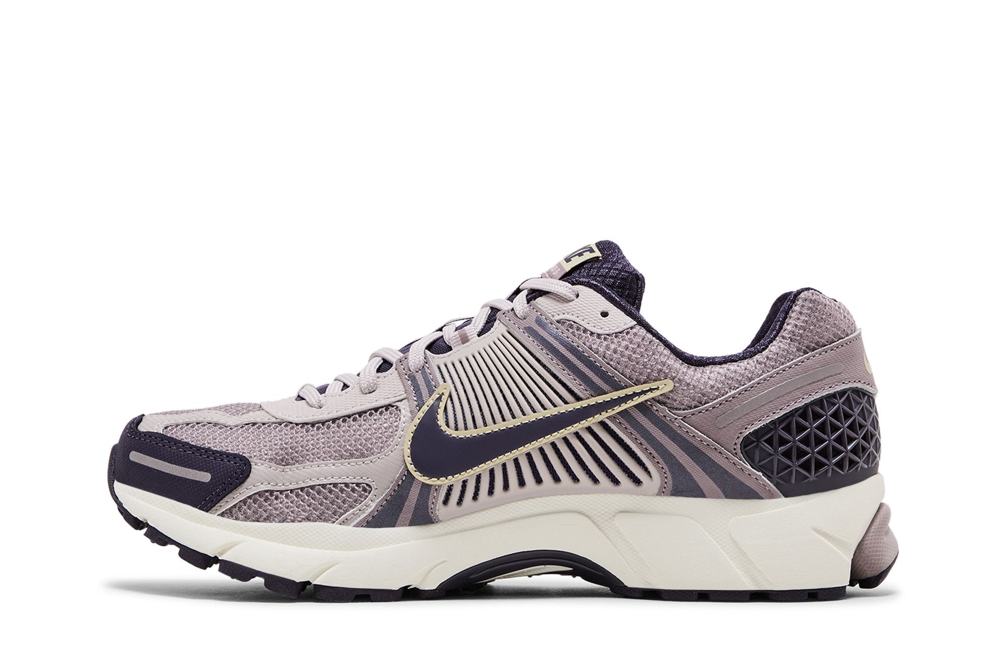 Кросівки чоловічі Nike Zoom Vomero 5 (HQ3643-019) — фото 4