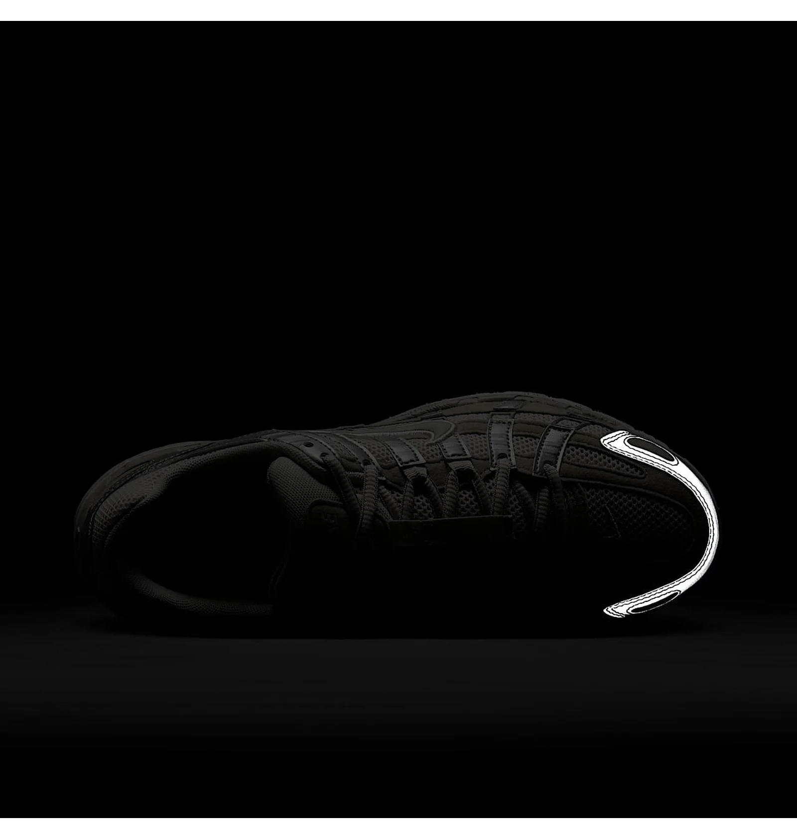 Кросівки жіночі Nike P-6000 (IB3485-001) — фото 6