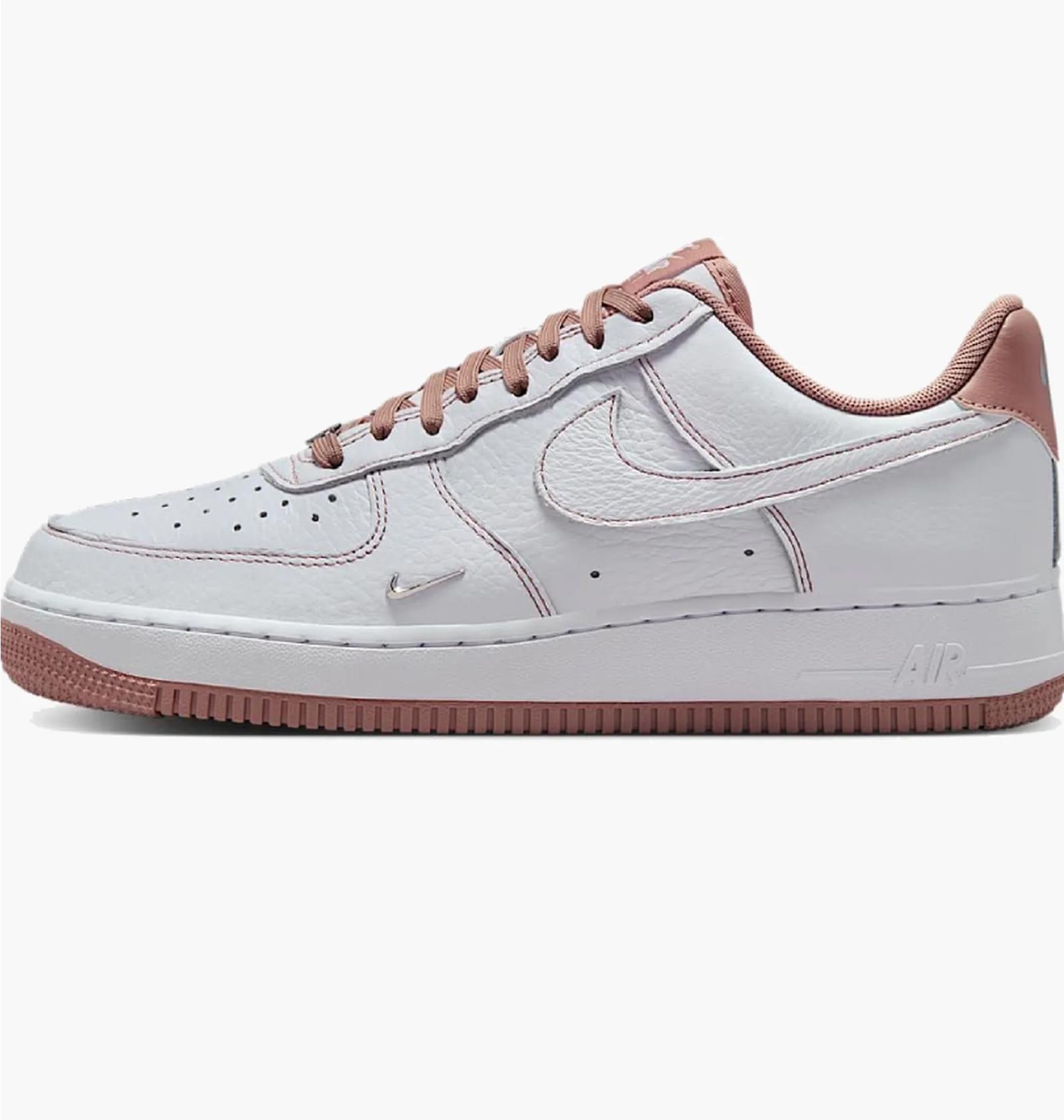 Кросівки жіночі Nike Air Force 1 07 Mini Jewel White (IB6543-100) — фото 1