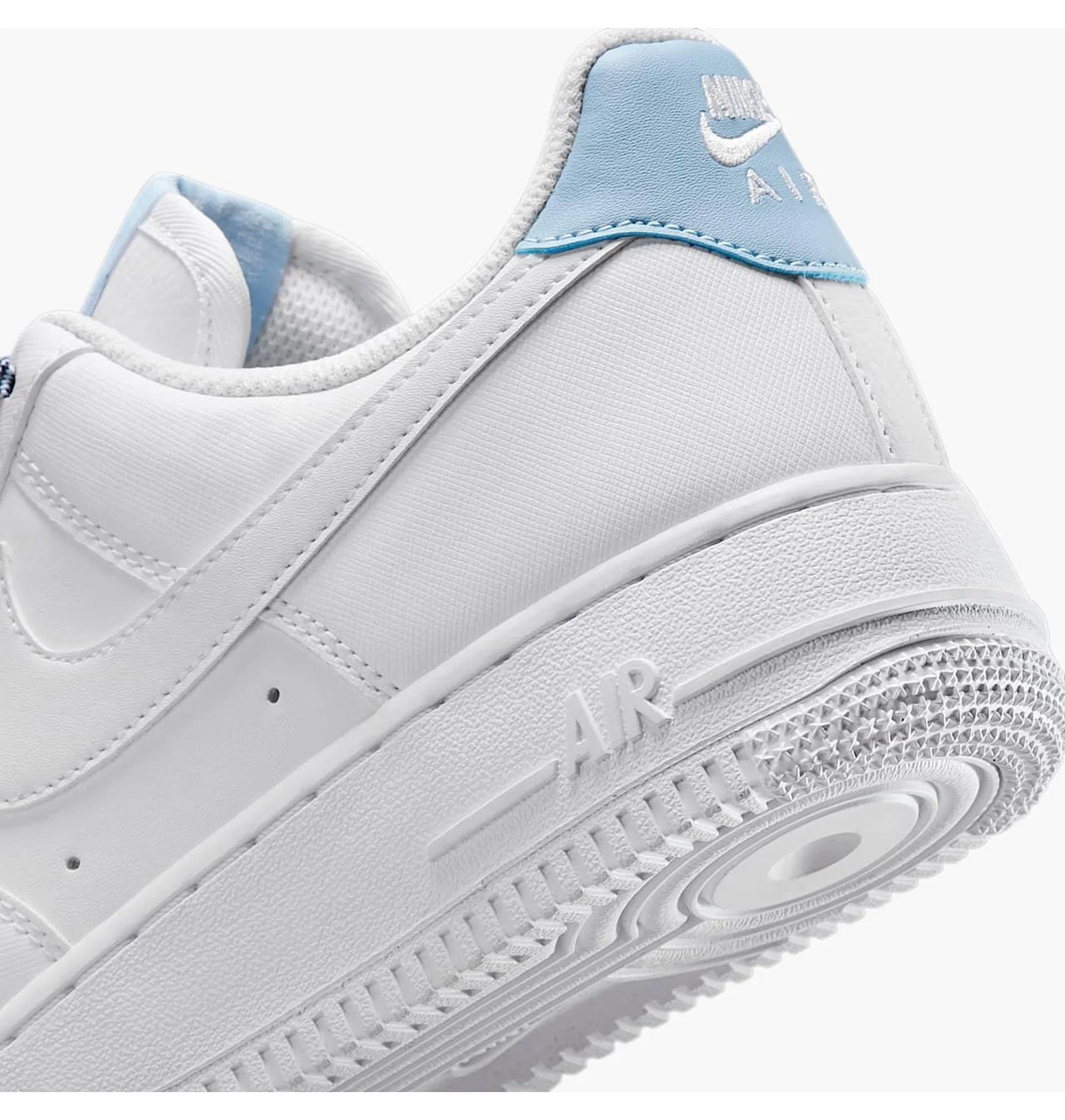 Кросівки унісекс Nike Air Force 1 '07 (IB7167-101) — фото 9