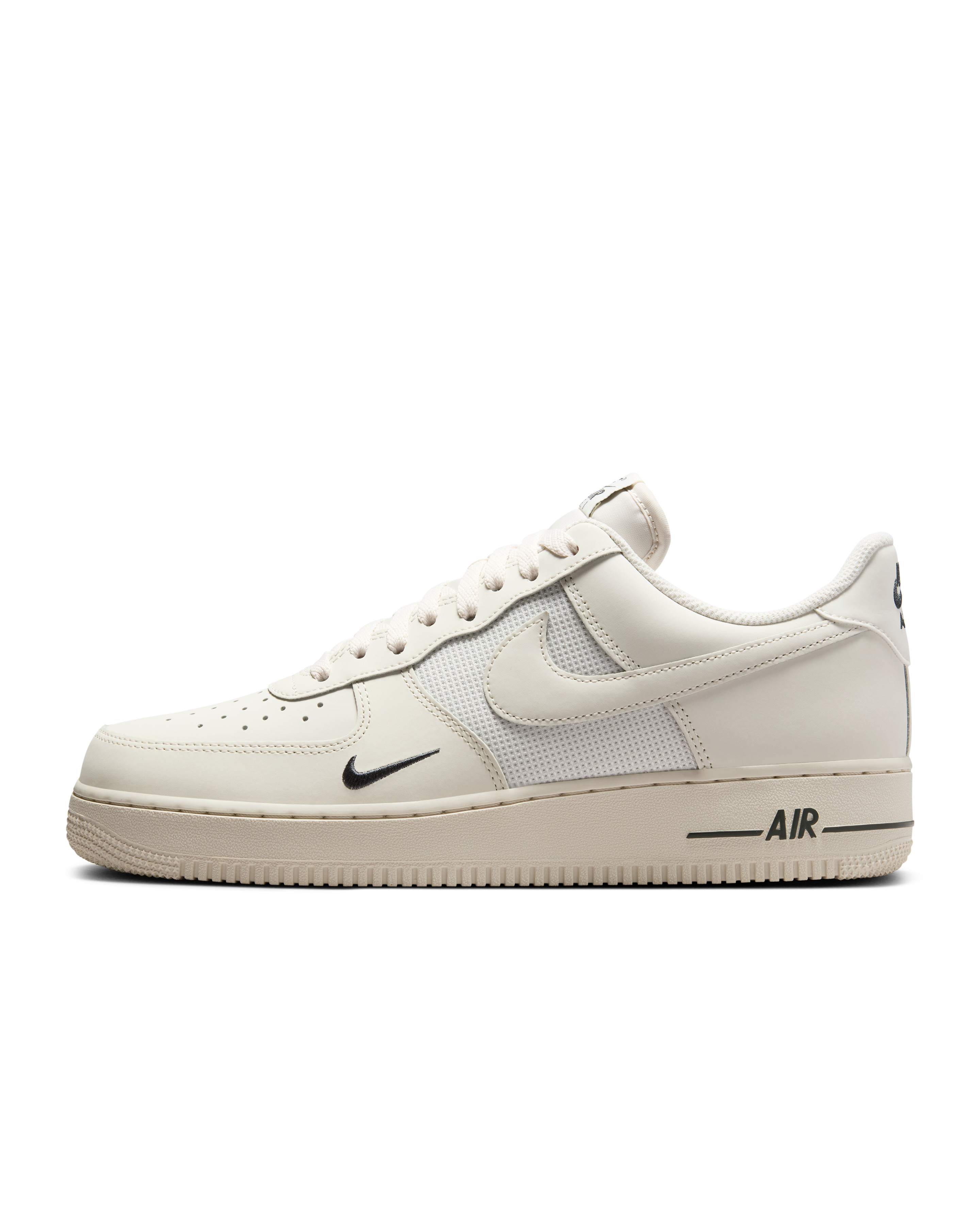 Кросівки Nike AIR FORCE 1 07 LV8 — фото 1
