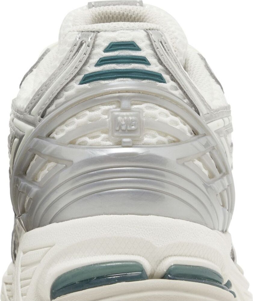 Кросівки чоловічі New Balance 1906R 'Silver Metallic Cream' — фото 8