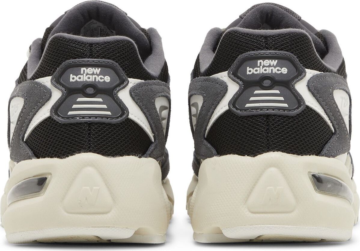 Кросівки чоловічі New Balance 725 'Magnet Black' — фото 7