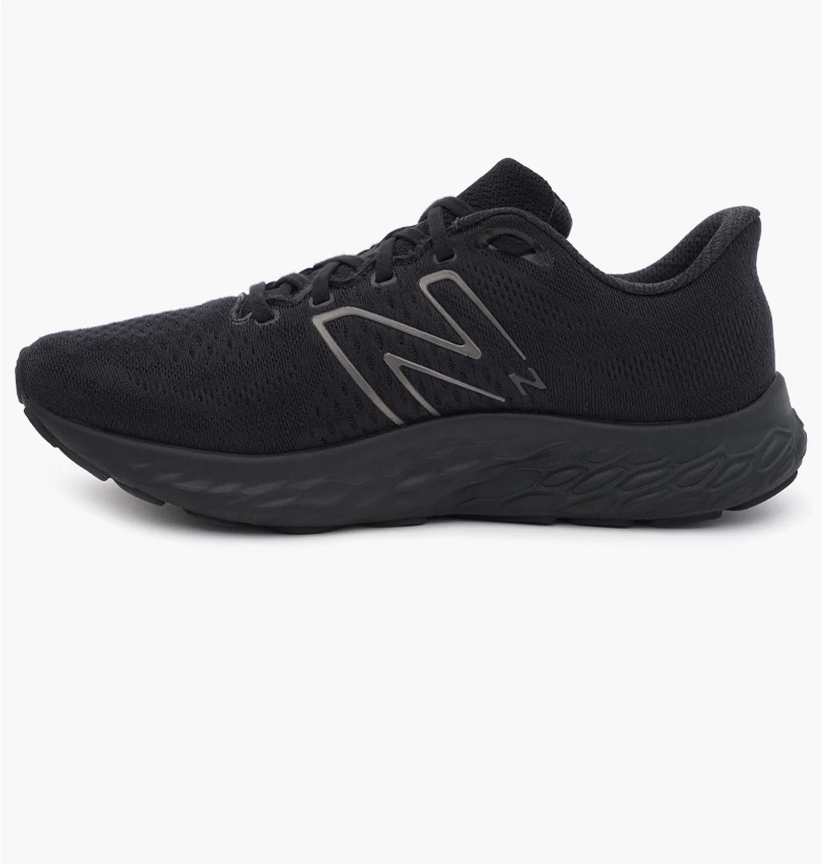 Кросівки для бігу чоловічі New Balance Fresh Foam Evoz V3 (MEVOZTB3) — фото 1