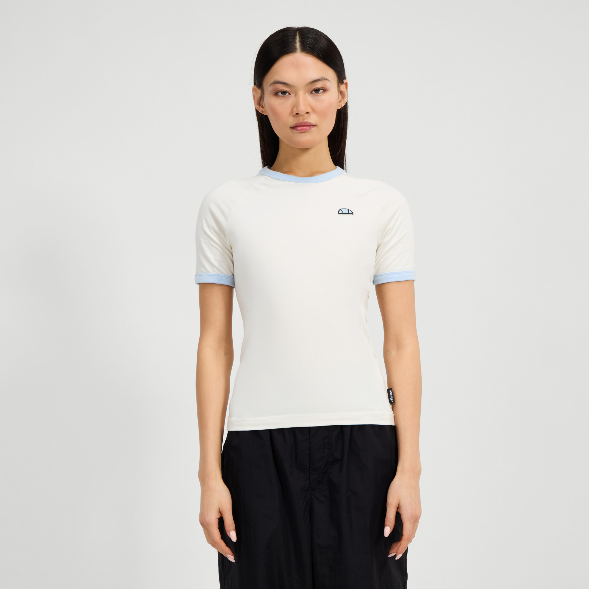 Футболка жіноча Ellesse Teriasca Tee (SGZ21964-904) — фото 1