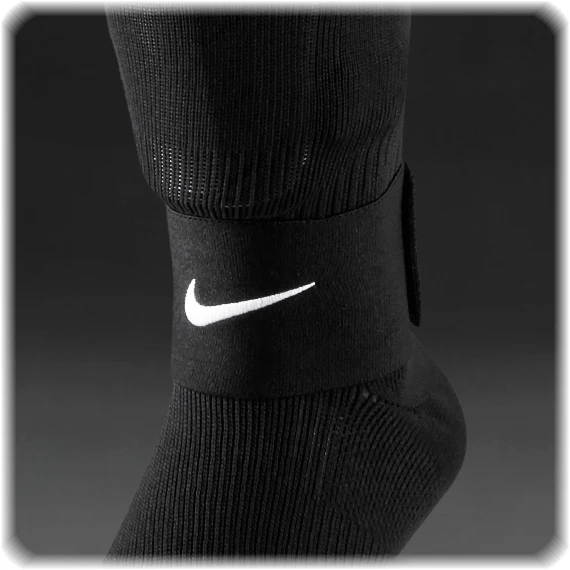 Nike GUARD STAY-II — фото 1