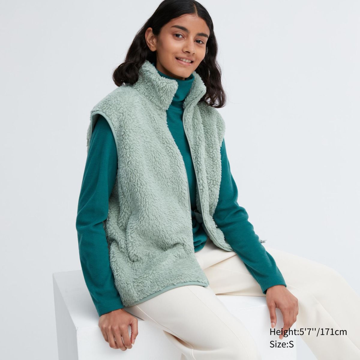 Стильний теплий жилет Uniqlo зі штучного хутра 1159793564 — фото 1