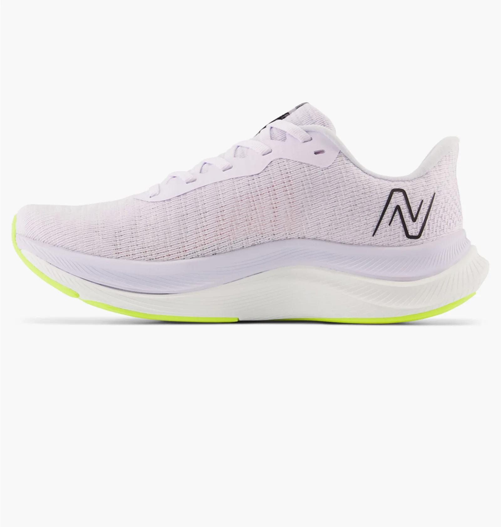 Кросівки для бігу жіночі New Balance Propel V4 (WFCPRLG4) — фото 1