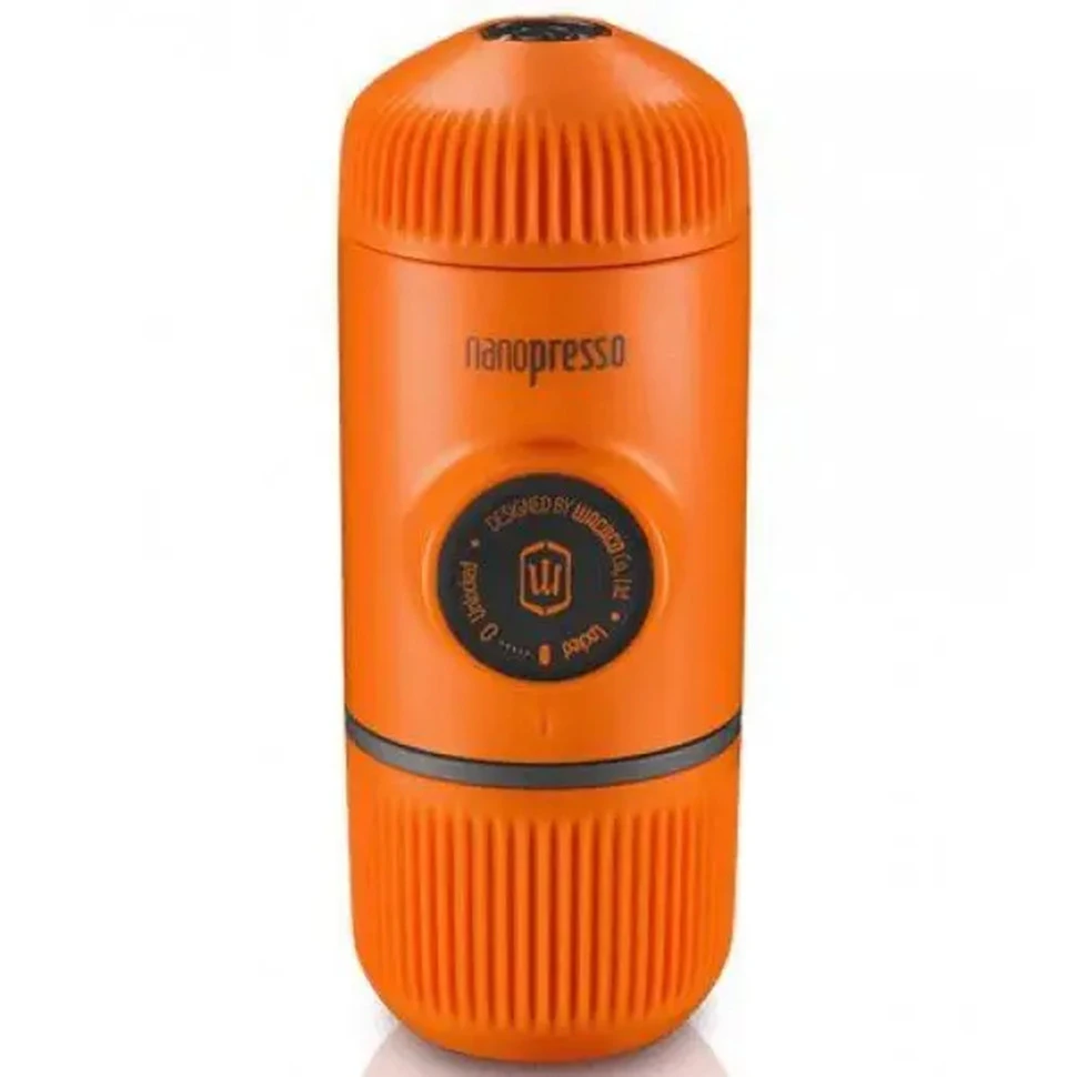 Портативна еспресо-кавоварка Wacaco Nanopresso помаранчева, механічна, для меленої кави — фото 1