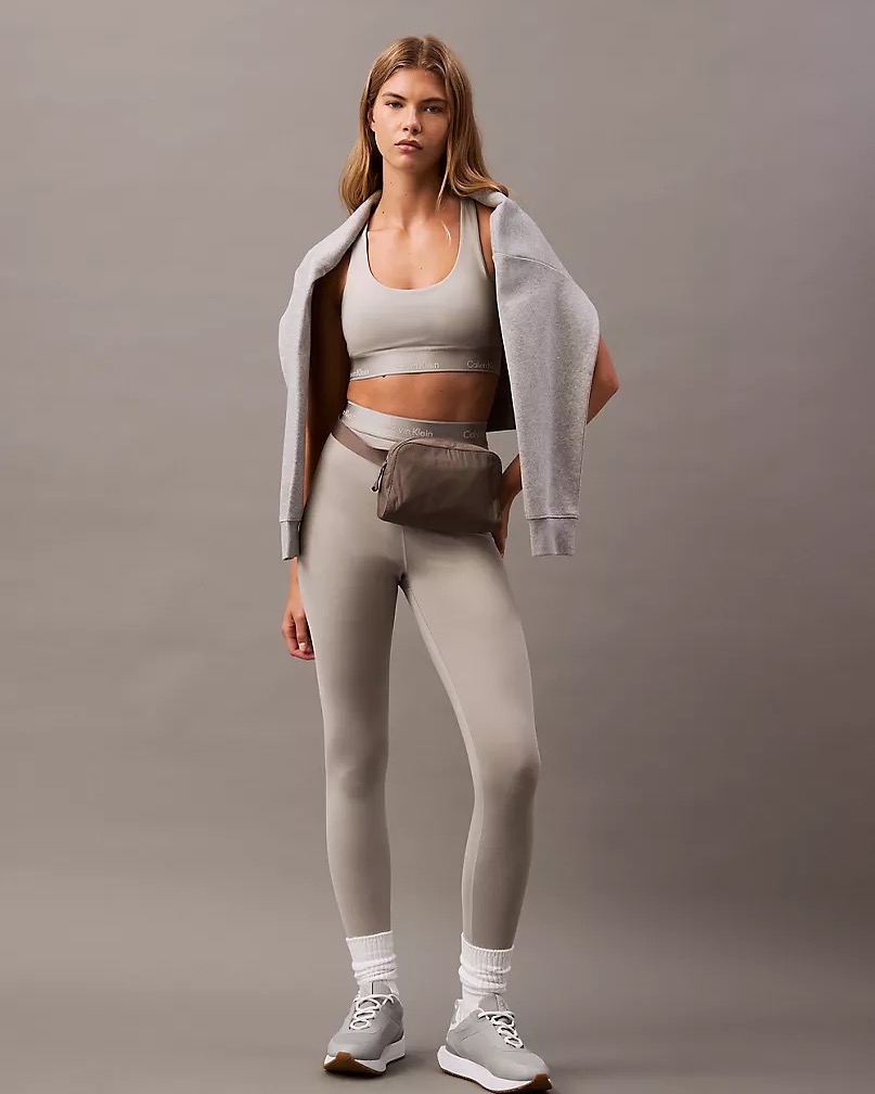 Жіноча поясна сумка Calvin Klein 1159829408 (Сірий One size) — фото 1