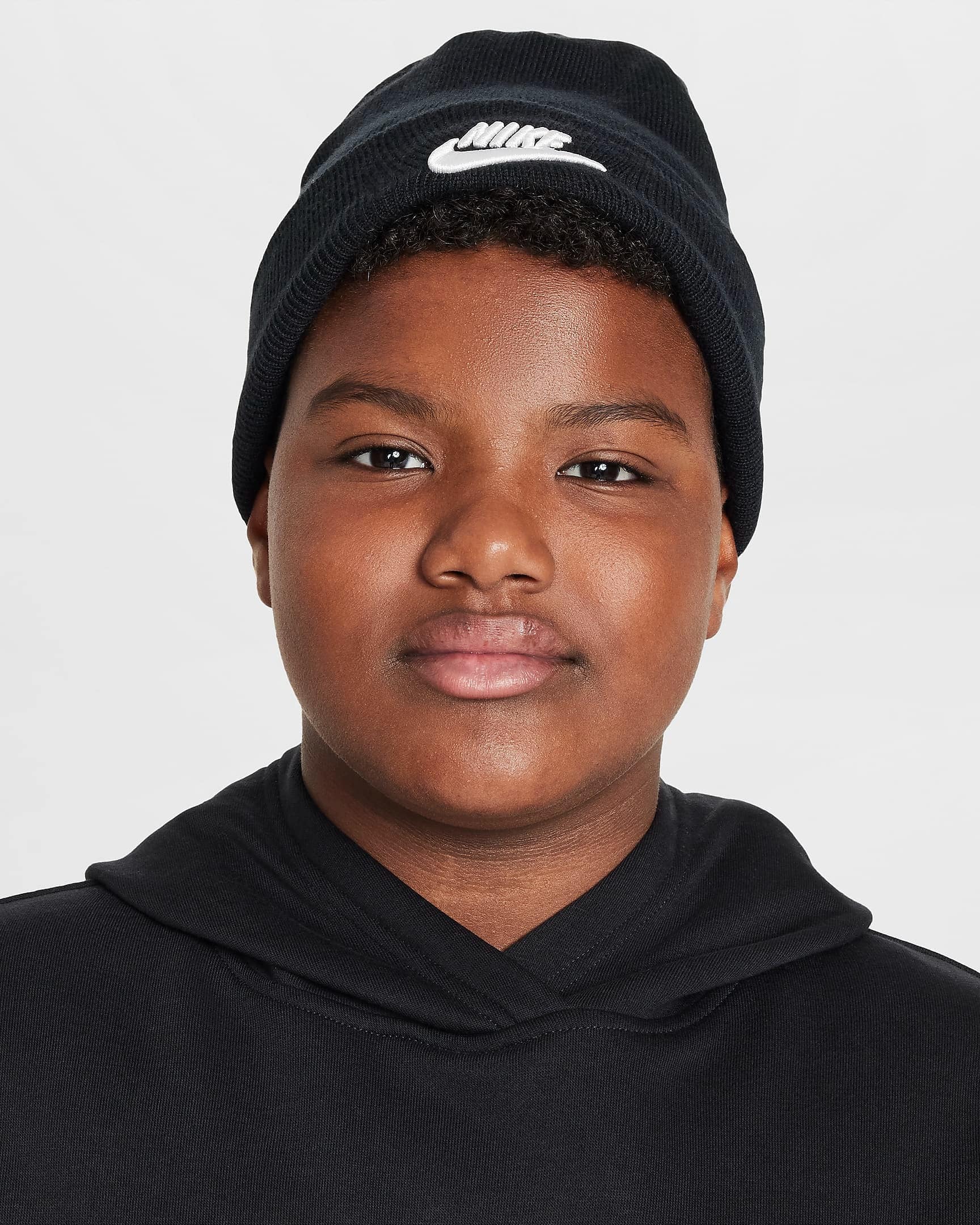 Шапка Nike Peak Futura Beanie HF5498-010 — фото 1