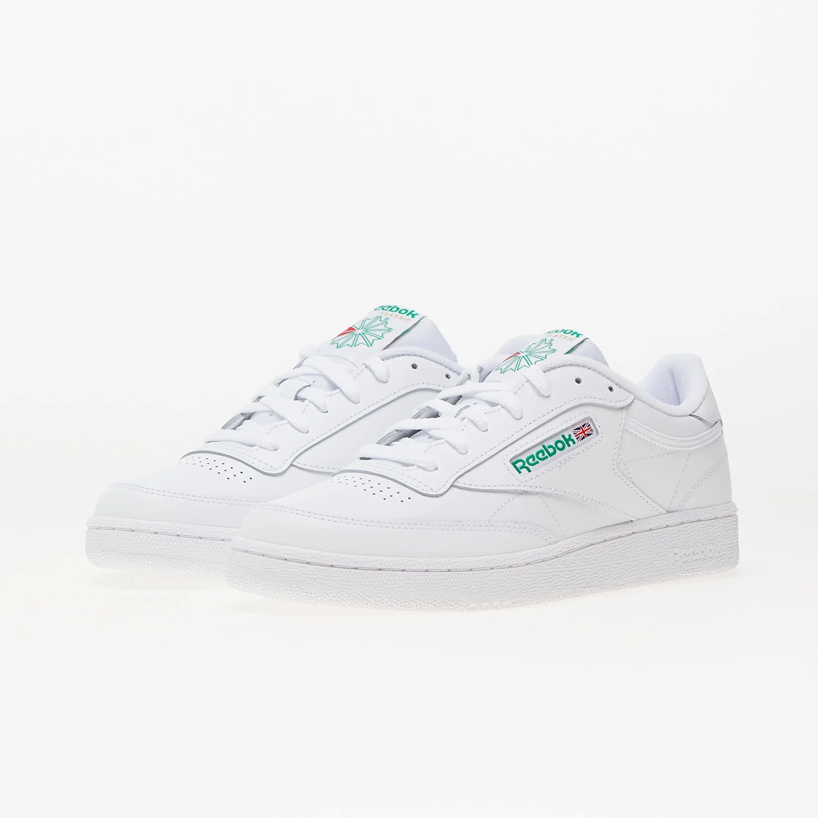 Стильні кросівки Reebok Club C з логотипом 40,5 — фото 1
