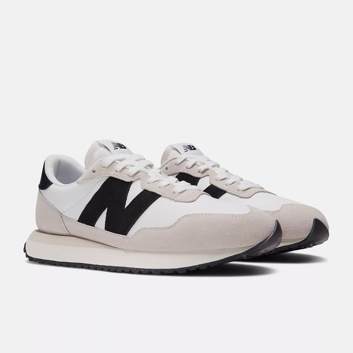 Чоловічі кросівки New Balance 237 51 — фото 1
