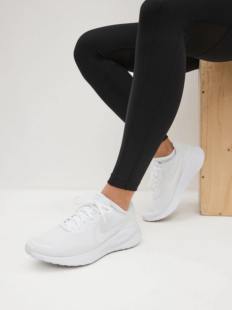 Текстильні кросівки Nike Revolution 7 40 — фото 5