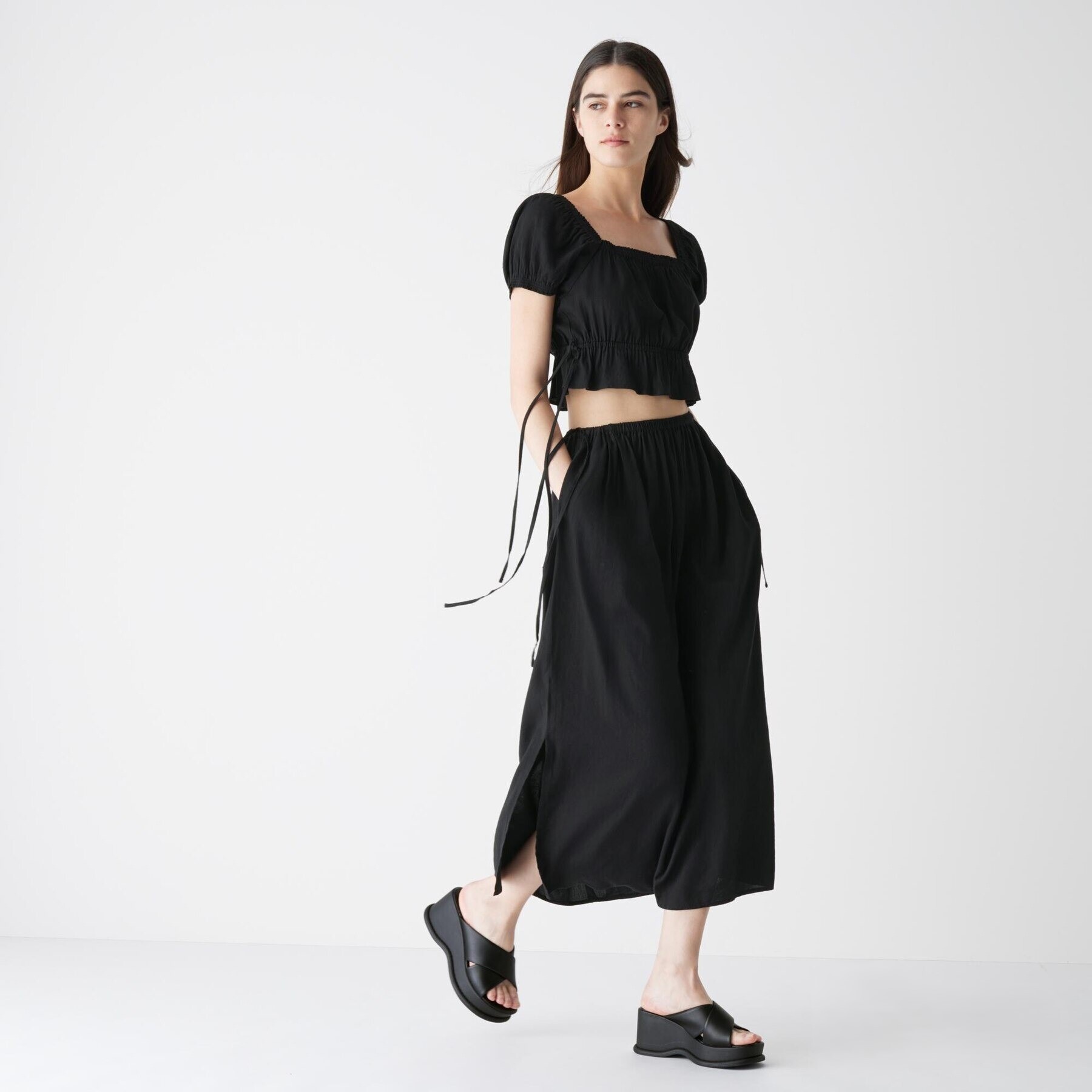 Стильні жіночі шльопанці на платформі Uniqlo 1159810831 — фото 8
