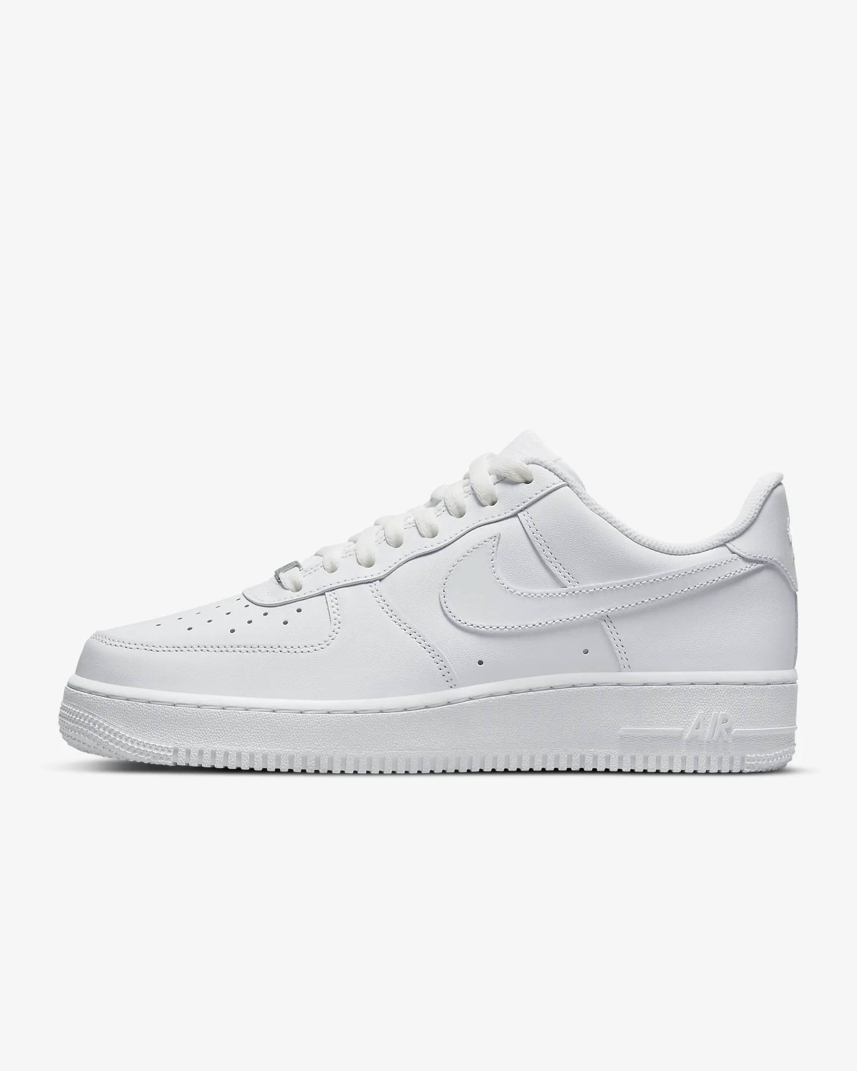 Стильні кросівки Nike Air Force 1 '07 40 — фото 6